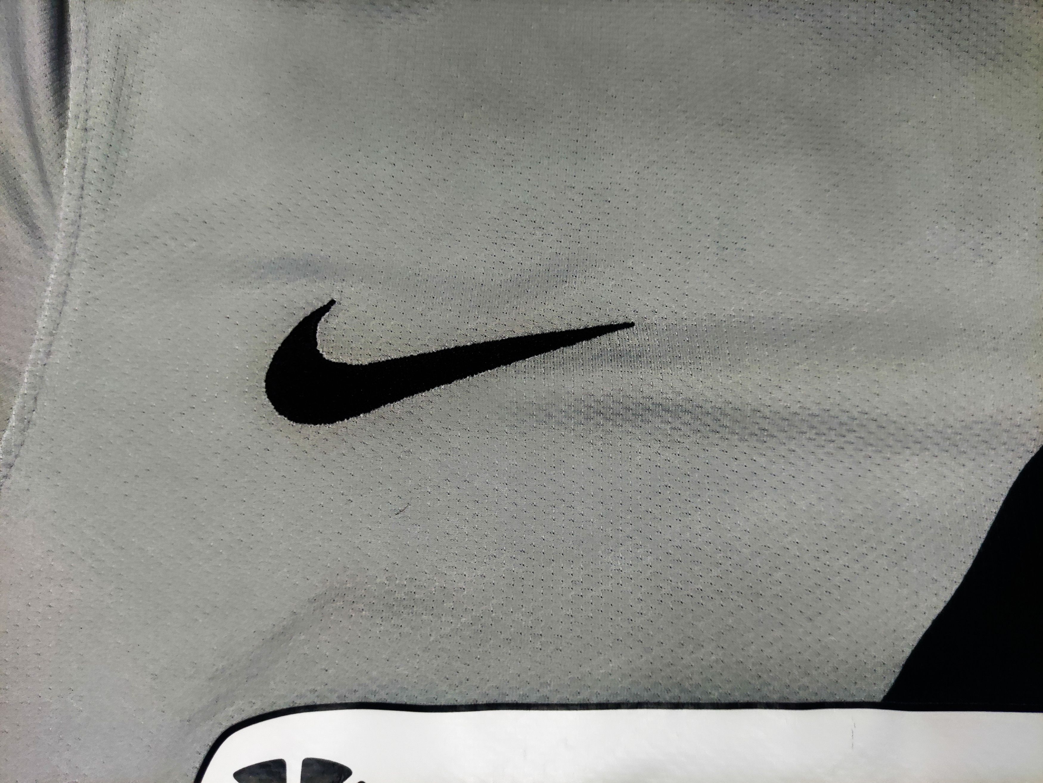 Nike Amauri #11 Juventus FC 2009 2010 Nike Away Shirt Kit Jersey Size US S / EU 44-46 / 1 - 20 Thumbnail