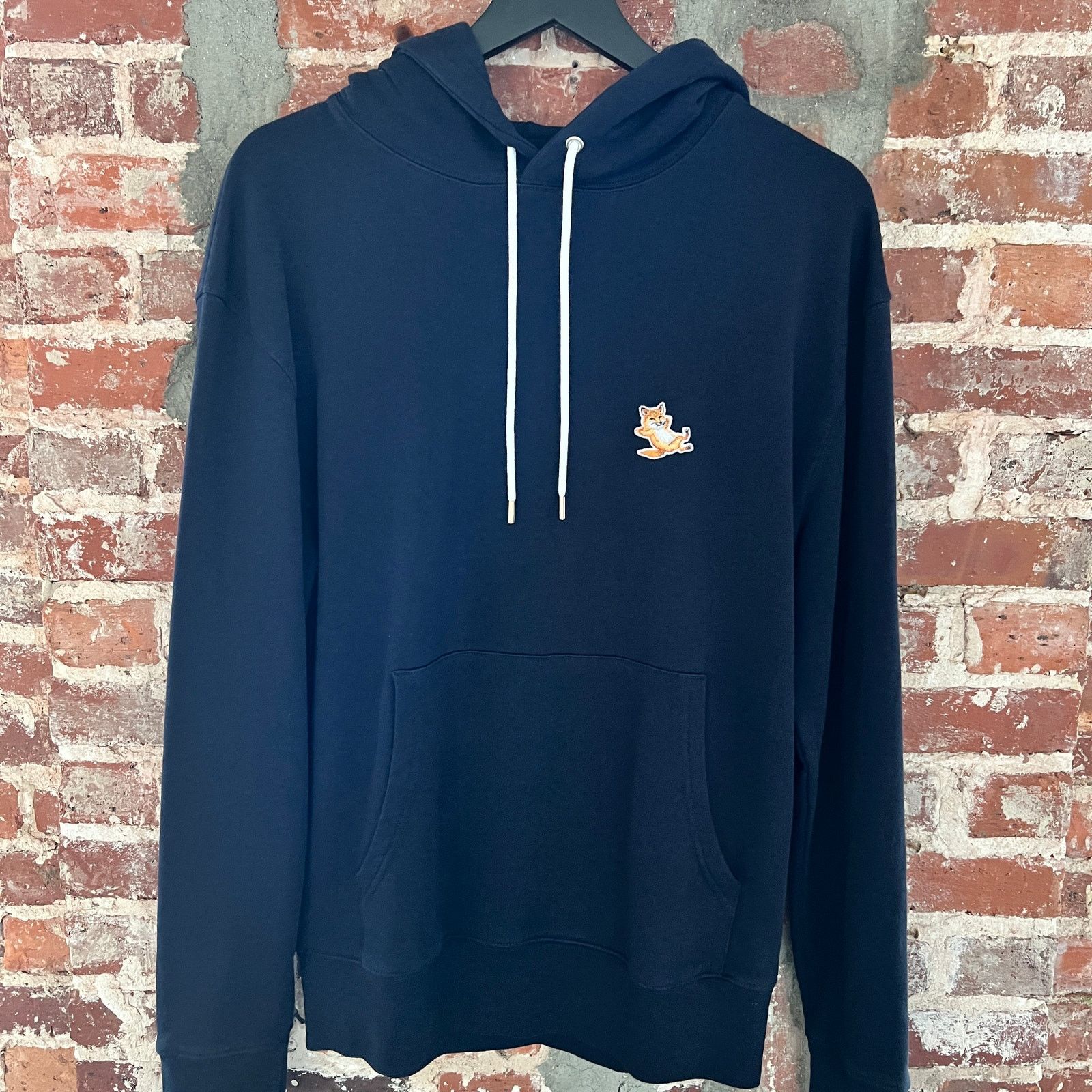 Maison Kitsune Maison Kitsune Men's Chillax Fox Navy Sweatshirt Hoodie L Size US L / EU 52-54 / 3 - 2 Thumbnail