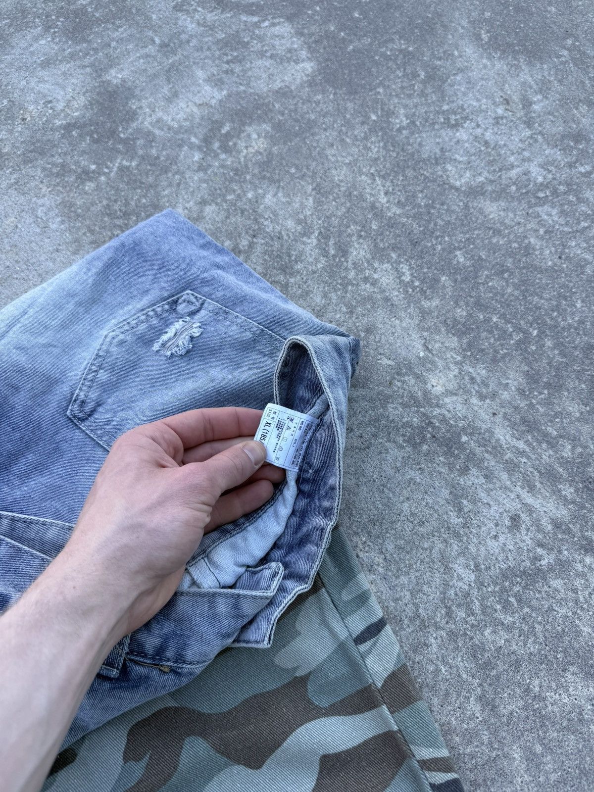 Vintage Vintage Y2K avantgarde streetwear affliction wide jeans Size US 30 / EU 46 - 10 Thumbnail