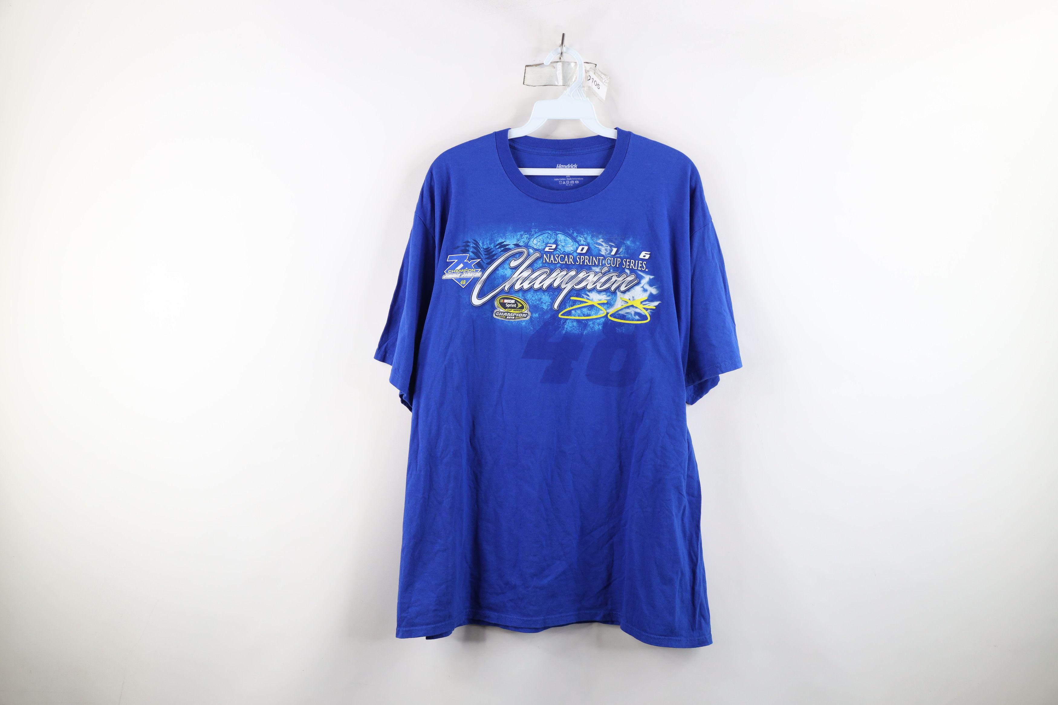 Vintage Vintage Y2K NASCAR Jimmie Johnson Racing T-Shirt Blue Size US XXL / EU 58 / 5 - 1 Thumbnail