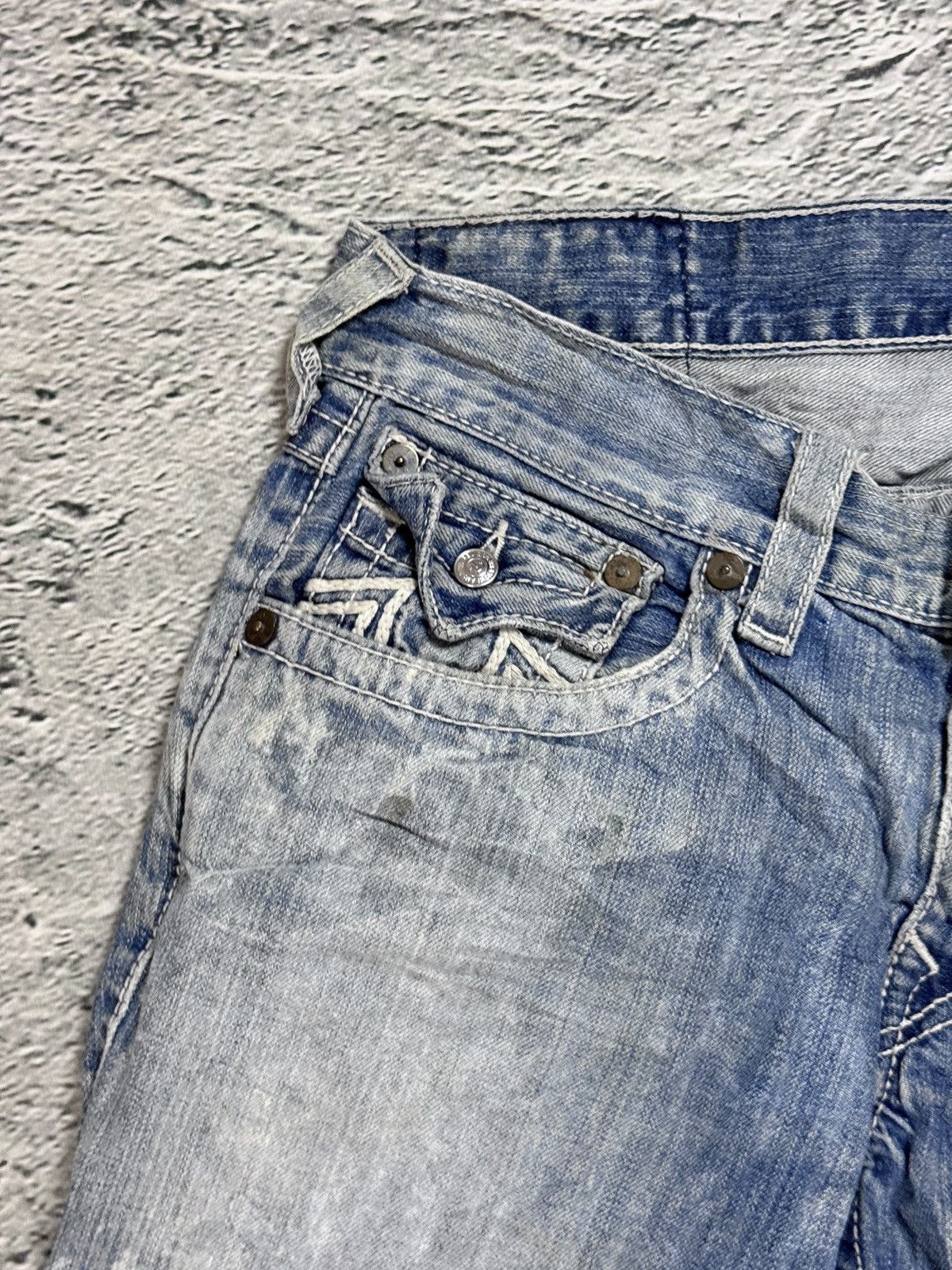 True Religion True Religion jeans washed denim white rope stitching Size US 32 / EU 48 - 8 Thumbnail