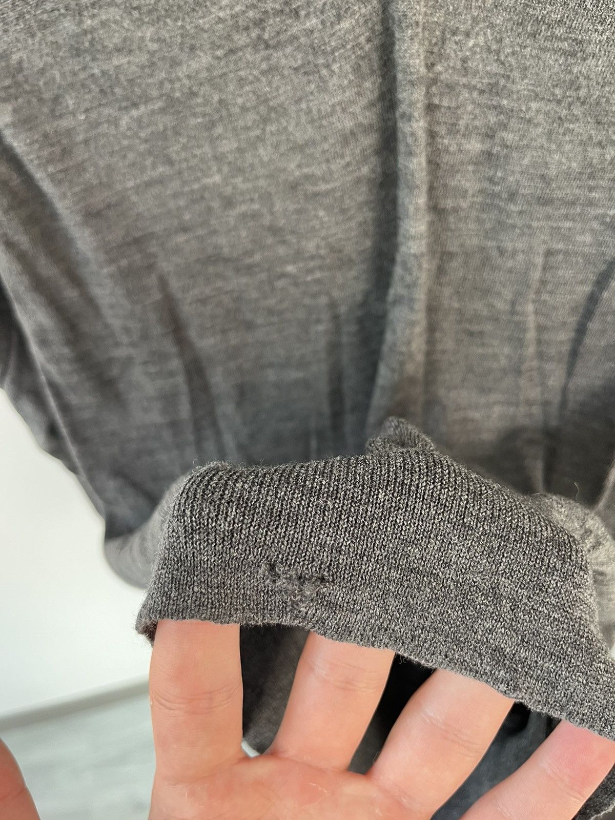 Dior Dior Homme Hedi Slimane Grey Distressed Wool V Neck Sweater Size US S / EU 44-46 / 1 - 10 Thumbnail