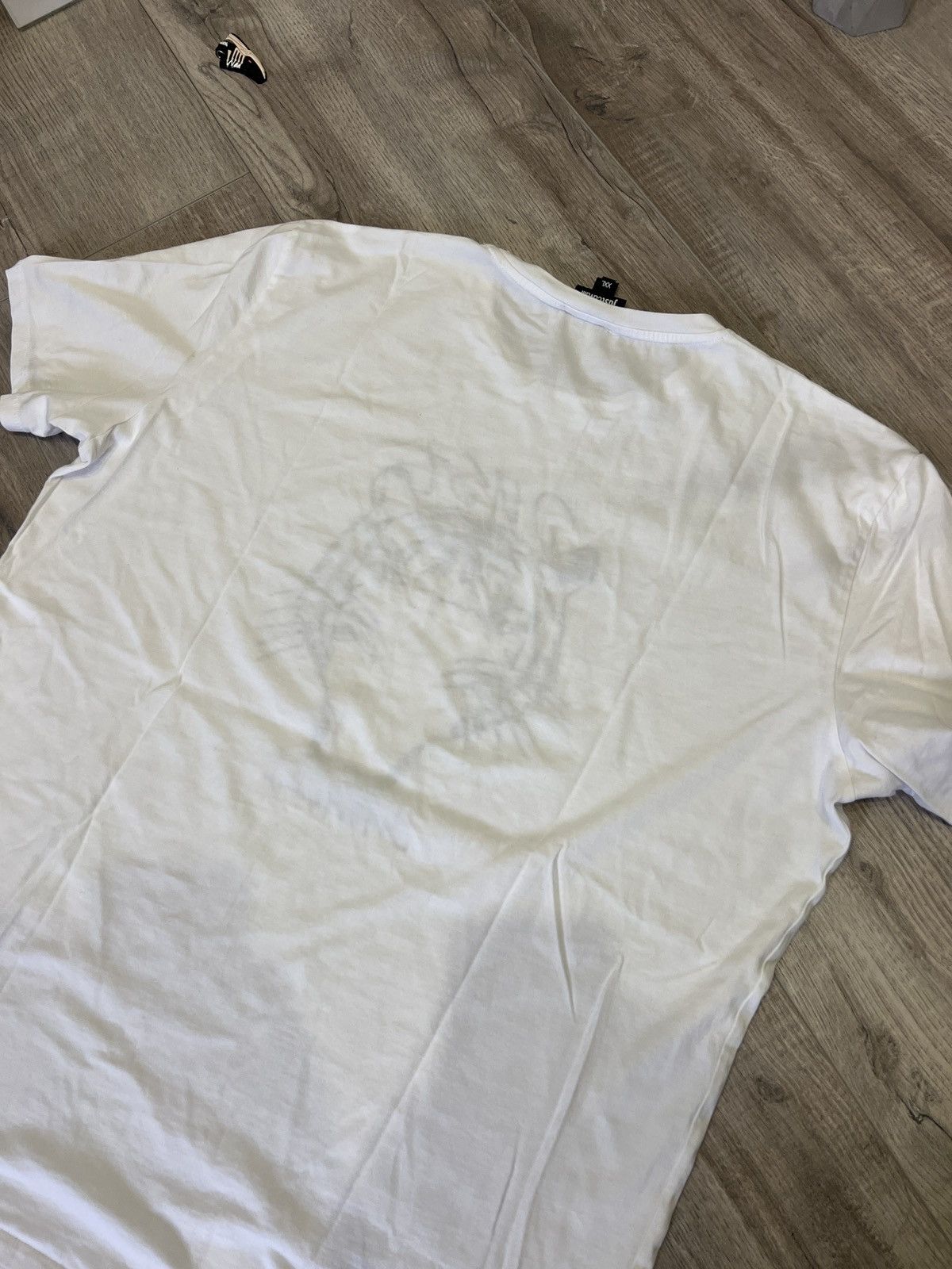 Just Cavalli × Vintage vintage women's Just Cavalli white t-shirt with large logo Size XXL / US 16-18 / IT 52-54 - 6 Thumbnail