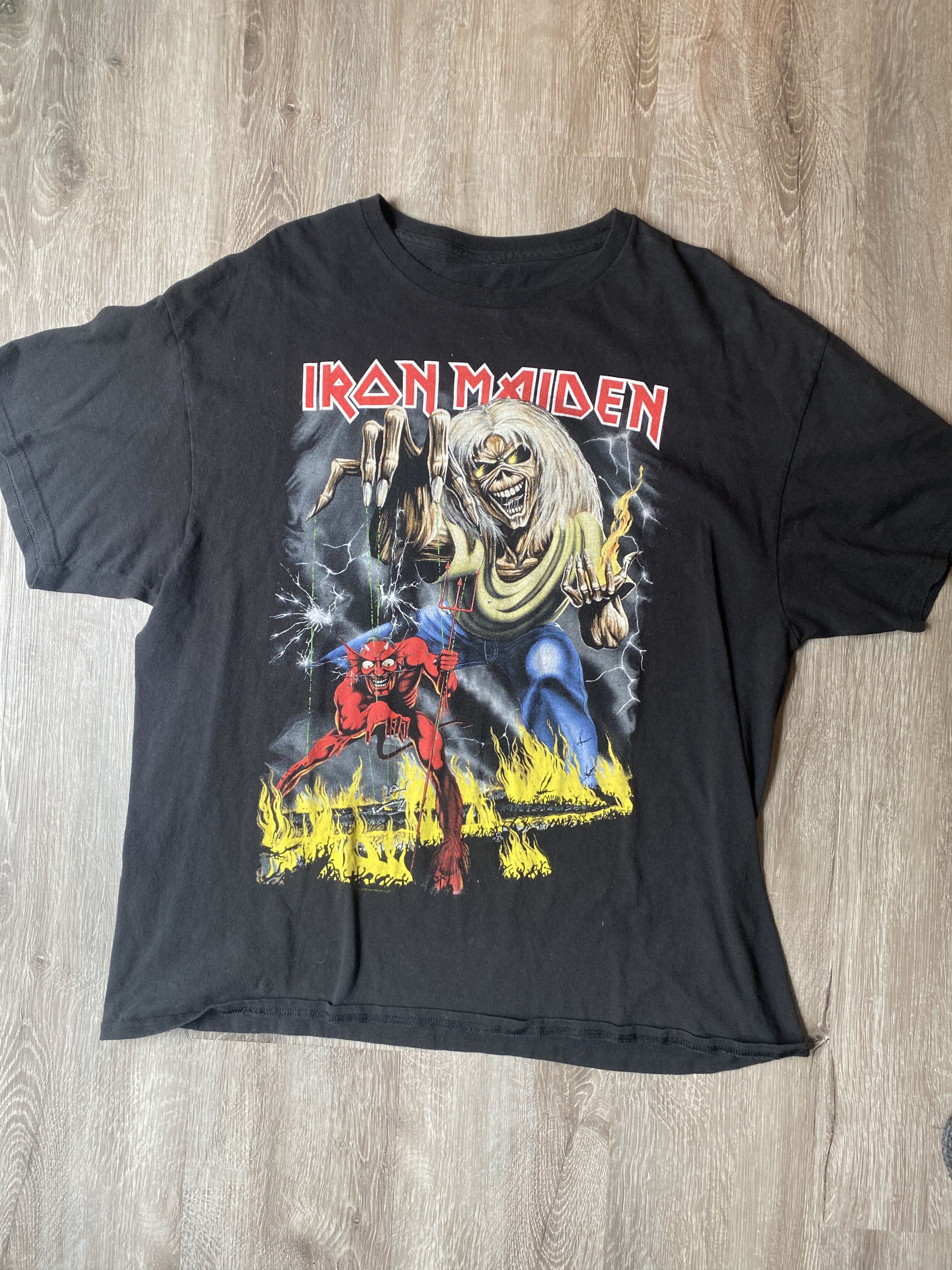 Iron Maiden Legacy of the Beast World Tour 2019 Band Tee