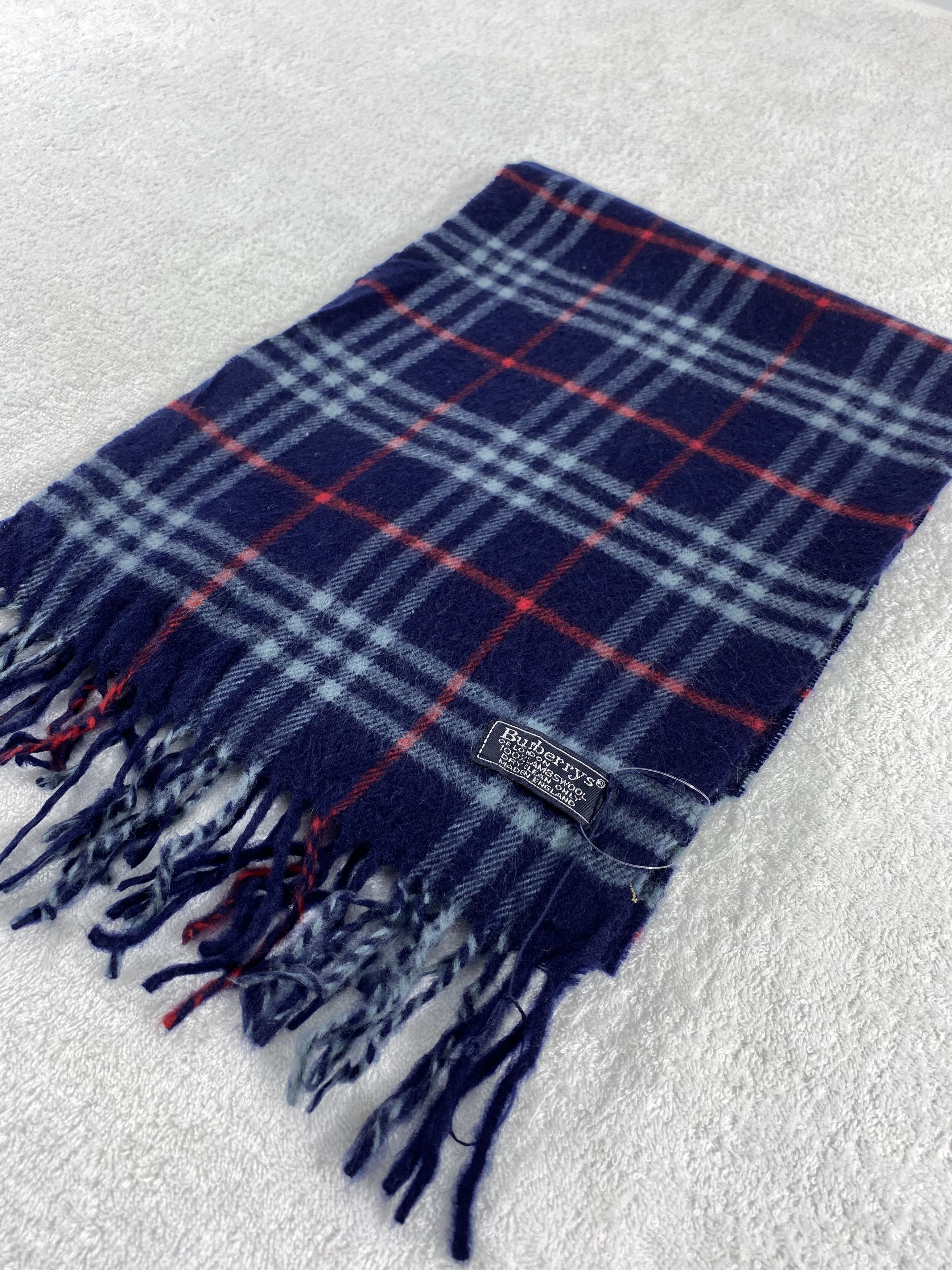 Burberry Vintage Burberry Scarf/Muffler/Neckwear MF768 Size ONE SIZE - 3 Thumbnail