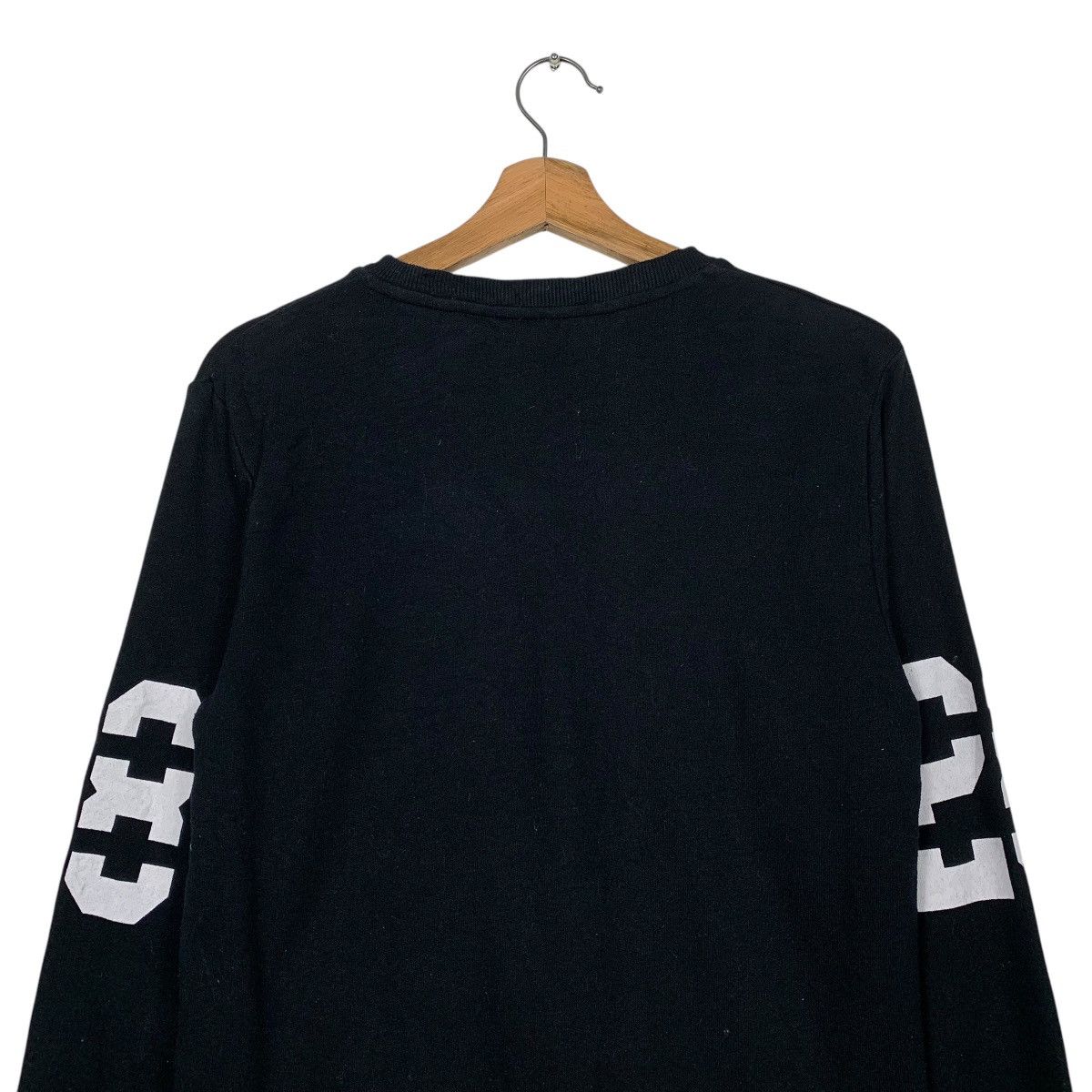 Japanese Brand Mickey Pure Black Crewneck Sweatshirt Size US M / EU 48-50 / 2 - 8 Thumbnail