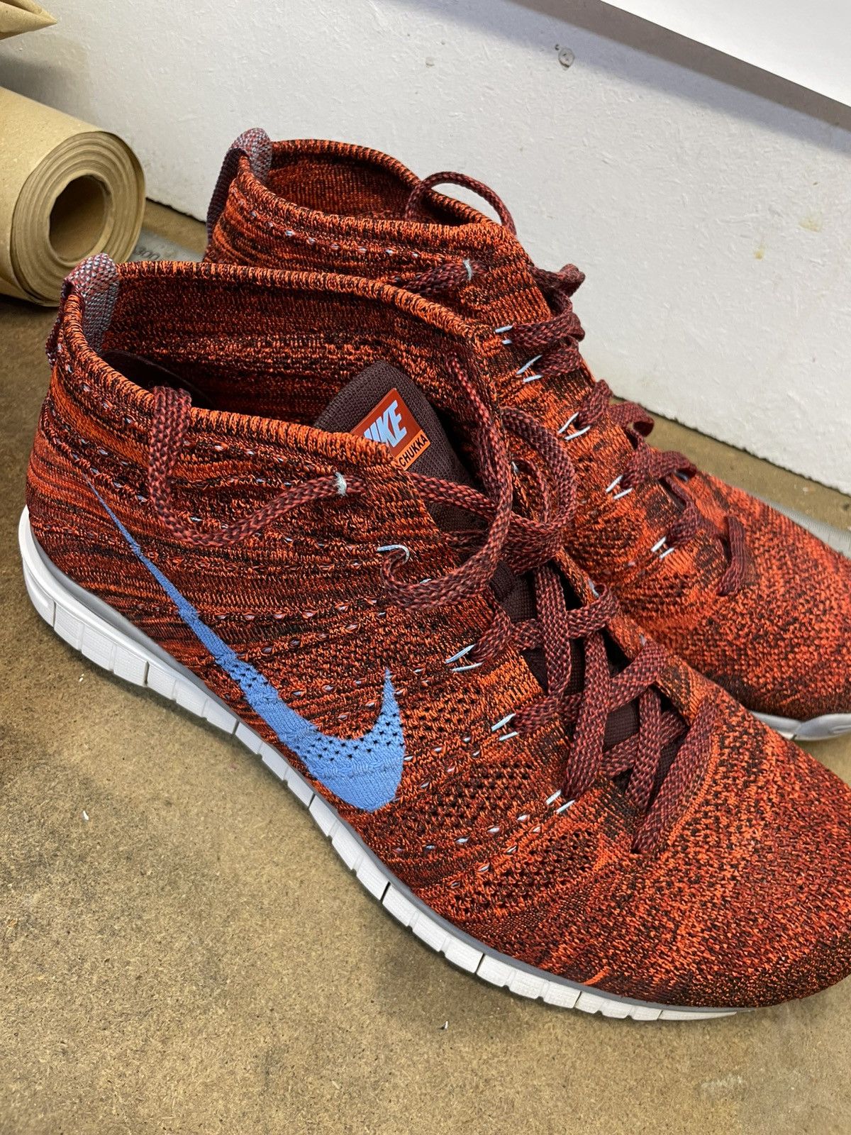 Nike Nike flyknit chukkah boot US12 Size US 12 / EU 45 - 2 Thumbnail