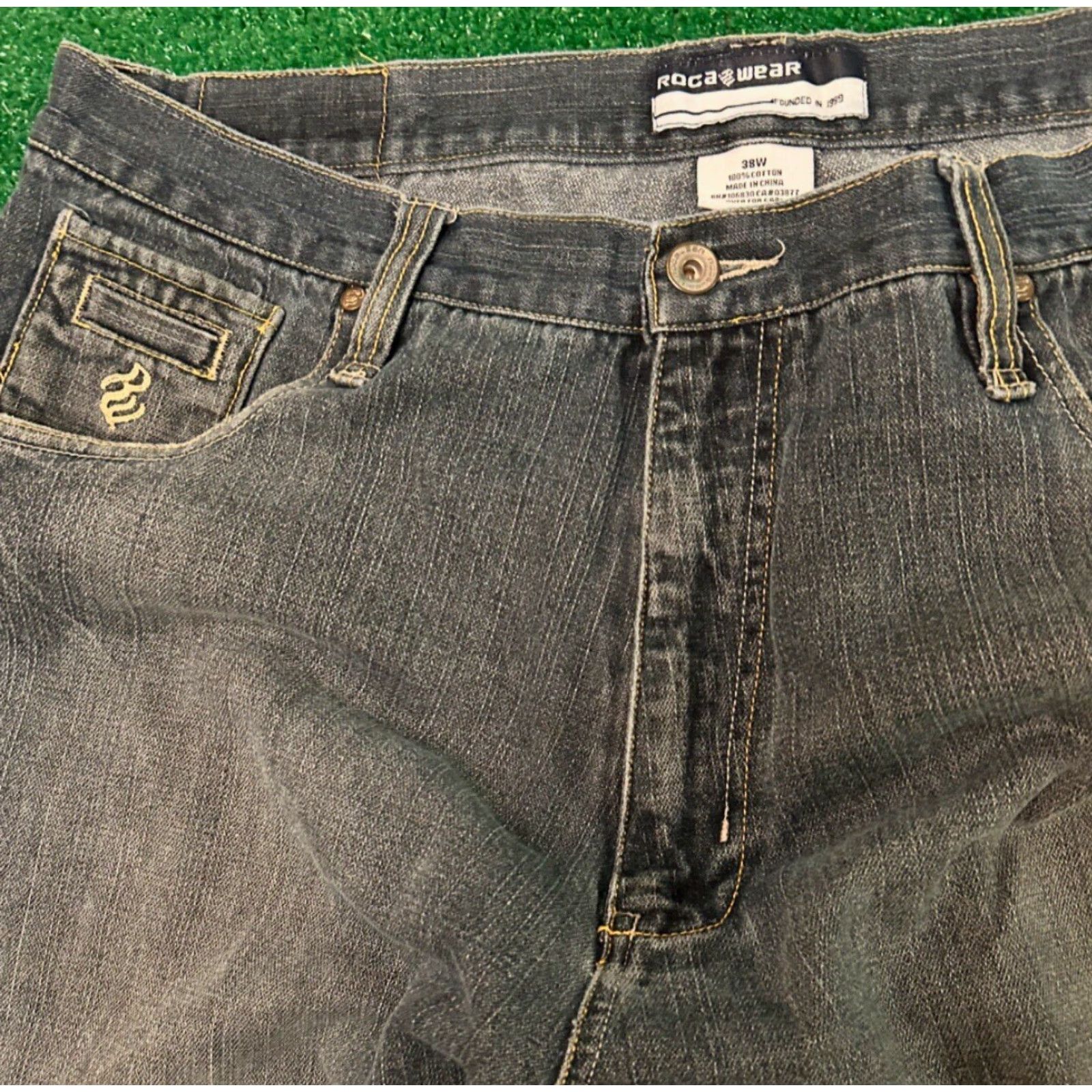 Rocawear VINTAGE Rocawear Baggy Hip Hop Skater Grunge Jorts Jeans 38 Blue Men JNCO Pockets Size 38 Size US 38 / EU 54 - 3 Thumbnail