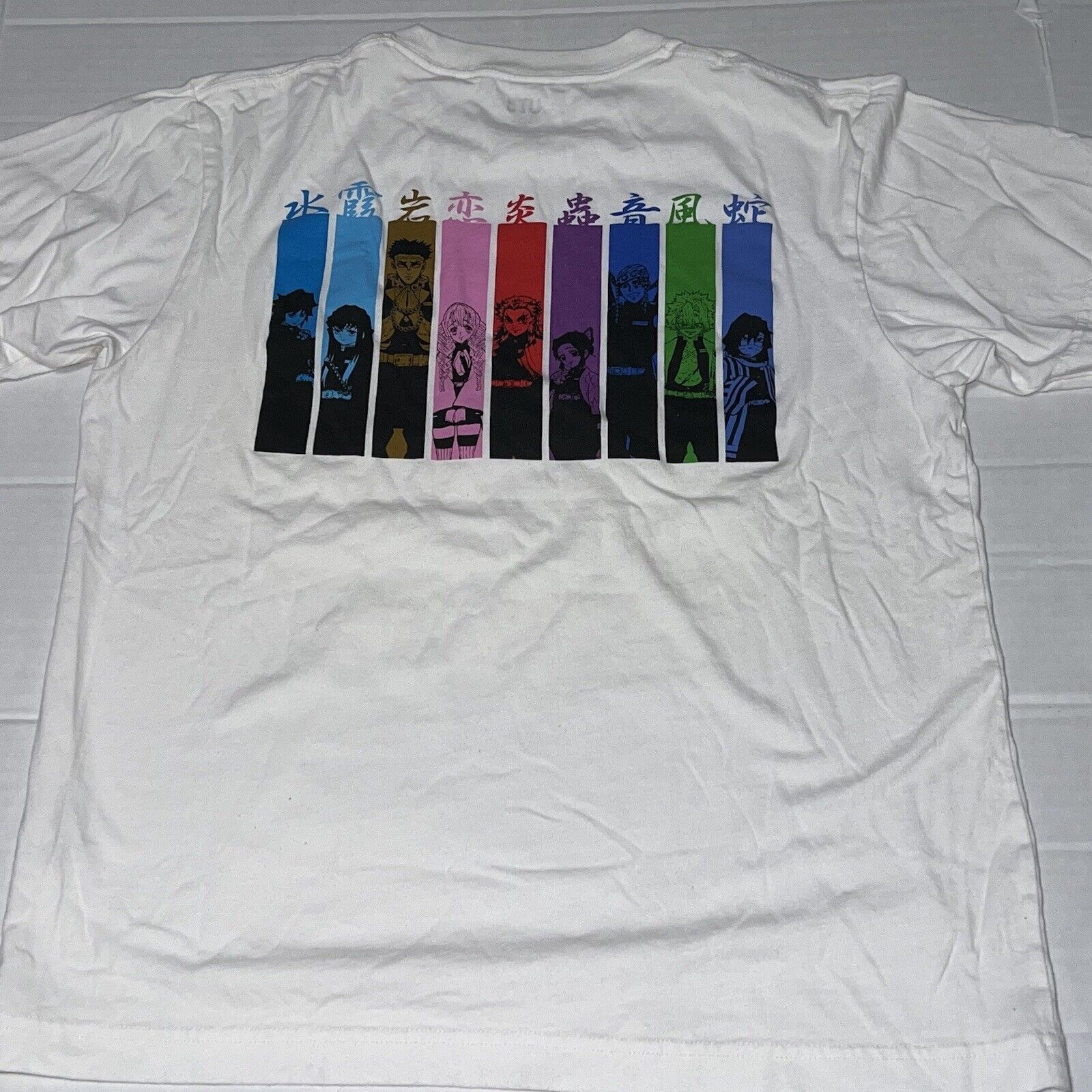 Uniqlo Uniqlo Demon Slayer Shirt Men's XS White Anime Manga Series Size US XS / EU 42 / 0 - 3 Thumbnail