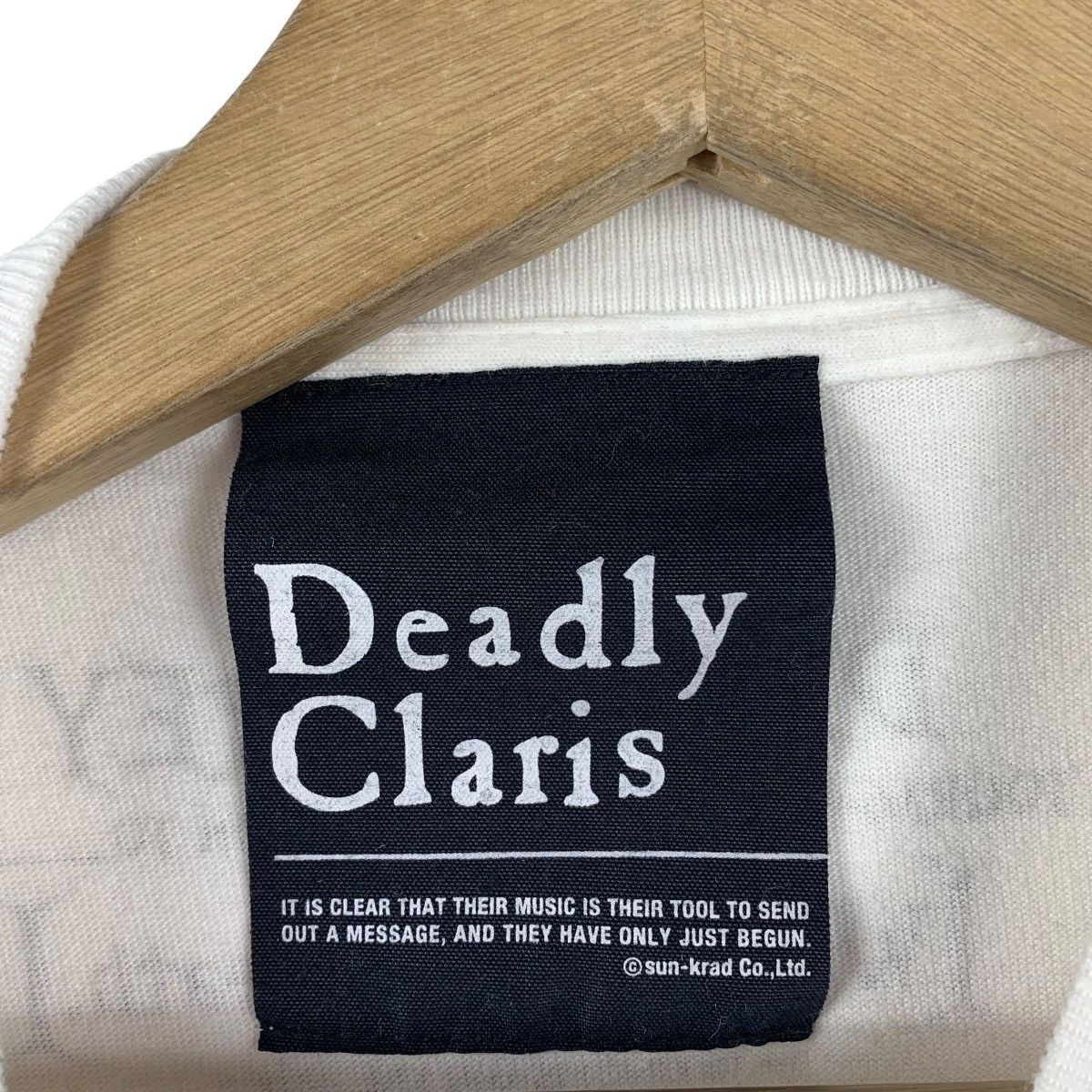 Band Tees × Japanese Brand × Vintage Vintage DEADLY CLARIS jesus christ rock and roll band tees Size US L / EU 52-54 / 3 - 3 Thumbnail