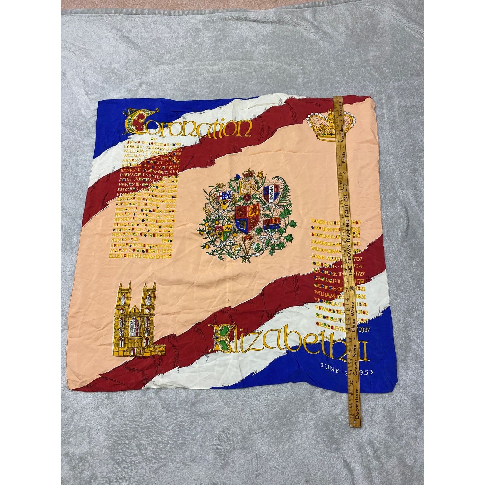 Unknown London 1953 Vintage Queen Elizabeth ll Coronation Large Scarf Size ONE SIZE - 1 Thumbnail