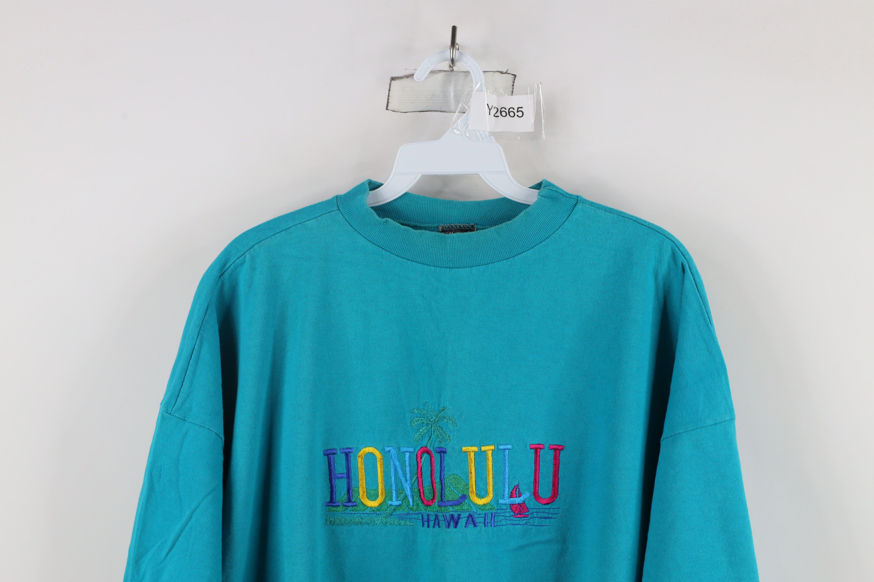 Vintage Vintage 90s Streetwear Spell Out Honolulu Hawaii T-Shirt USA Size US XXL / EU 58 / 5 - 2 Thumbnail