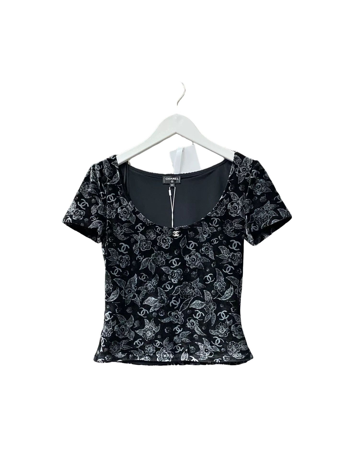 Chanel Chanel Velvet Logo Short Sleeve Top Size 34 Size XS / US 0-2 / IT 36-38 - 1 Thumbnail
