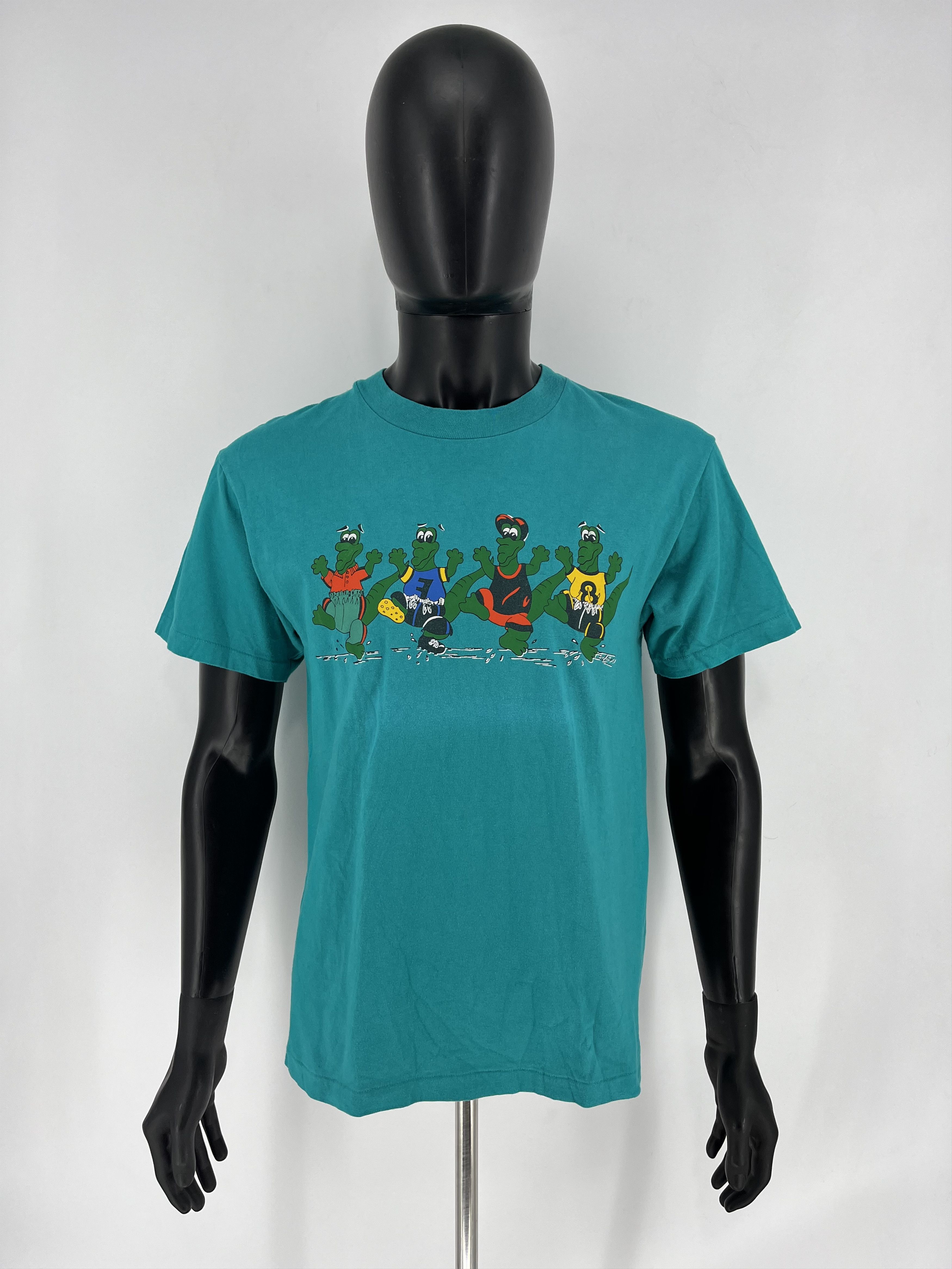 Vintage Vintage Croc T Shirt Mens 90s 80s Art Museum Made in USA Size US M / EU 48-50 / 2 - 2 Thumbnail