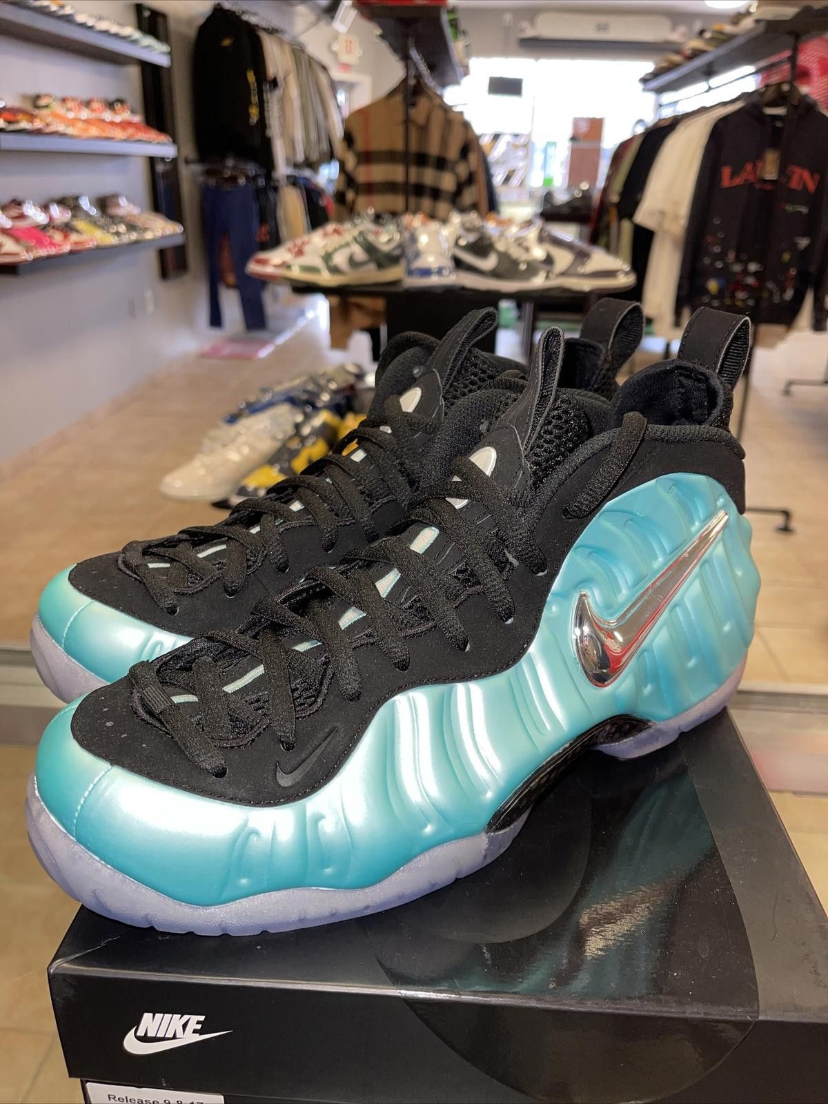 Size 10.5 - Nike Air Foamposite Pro Island Green 2017 “RARE”