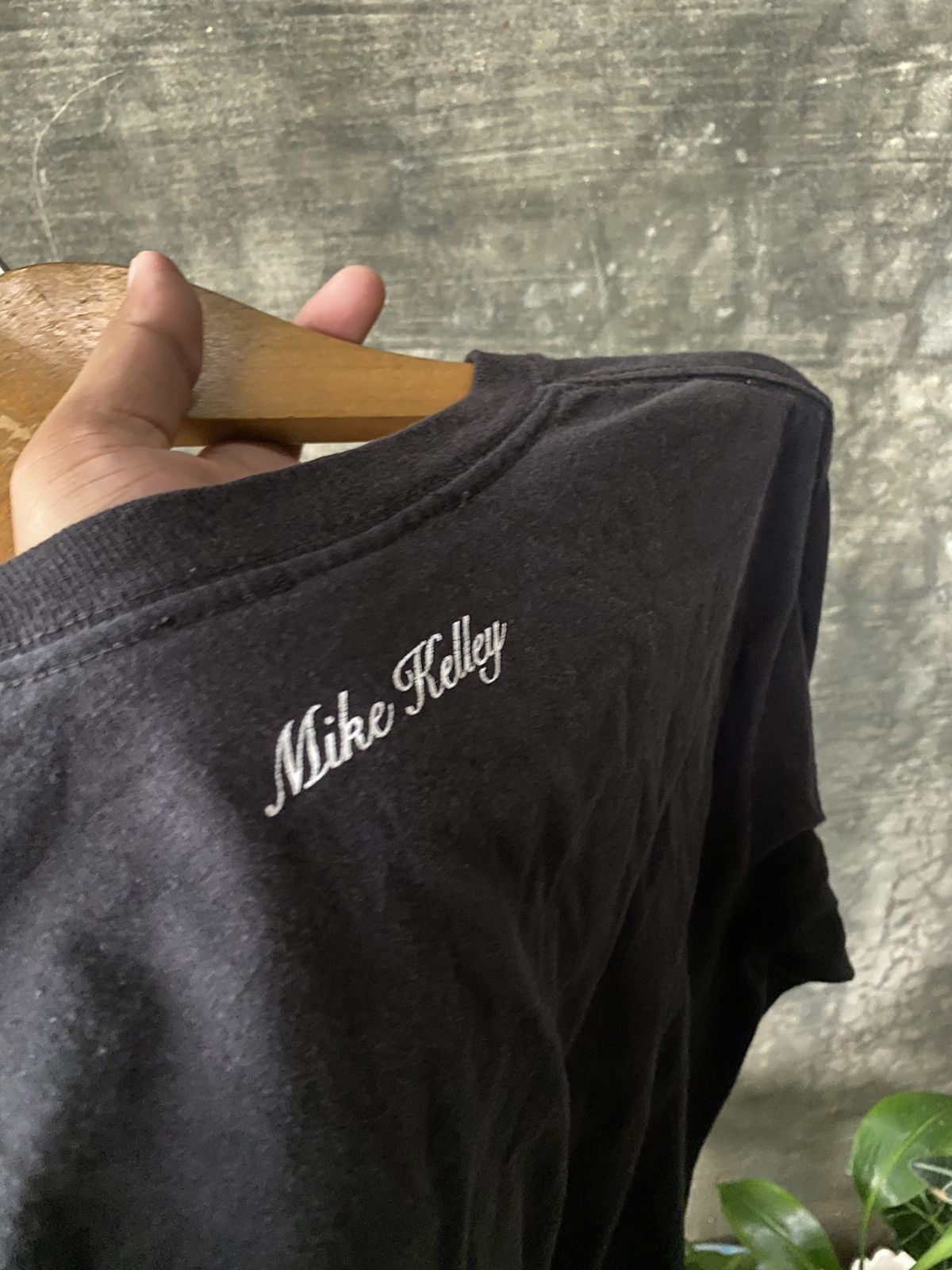 Supreme Supreme x Mike Kelley Ahh Youth… FW18 Size US M / EU 48-50 / 2 - 5 Thumbnail