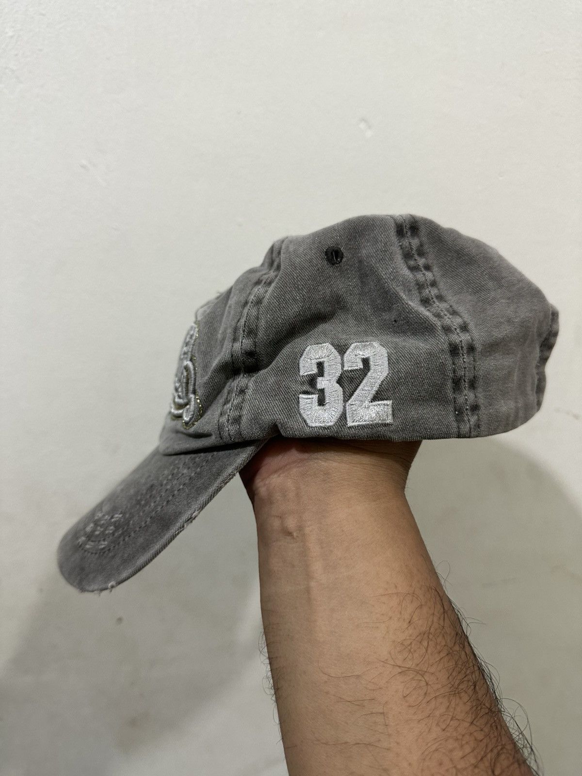 Von Dutch VTG Distress Von Dutch Hat Size ONE SIZE - 3 Thumbnail