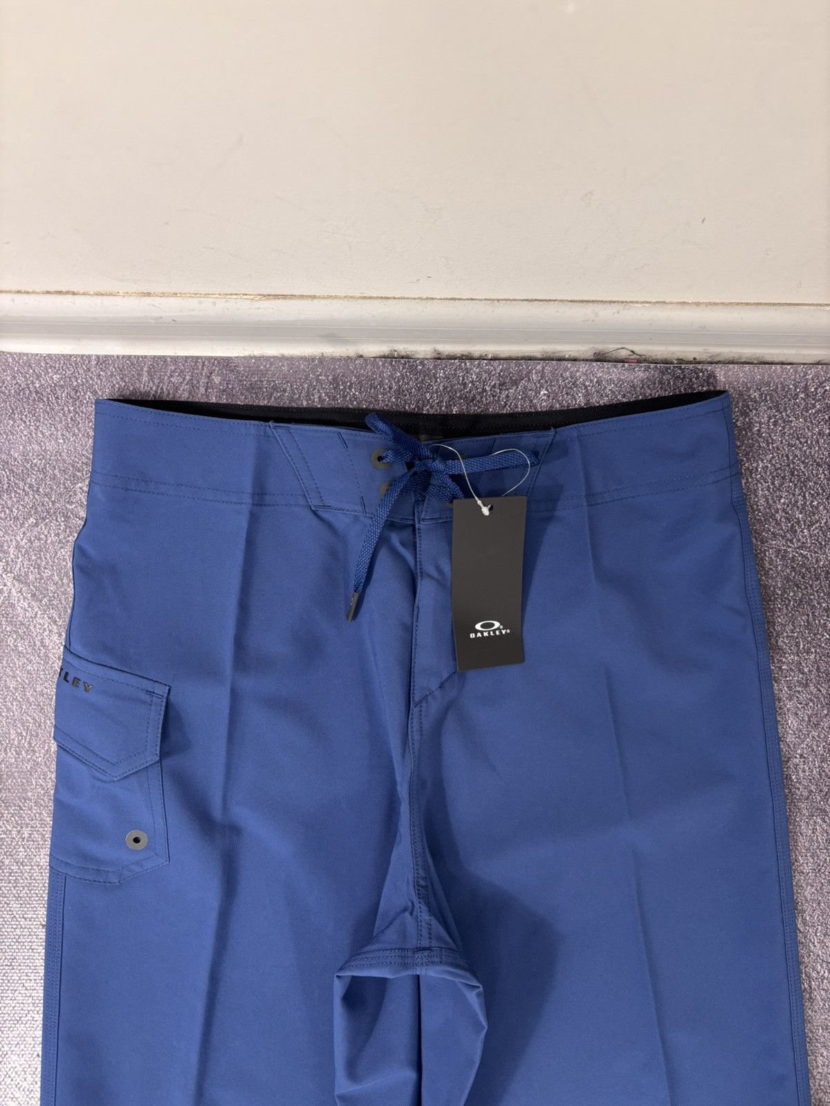 Oakley Oakley Kana 21 Boardshort NWT Men’s Dark Blue Swim Shorts Size US 30 / EU 46 - 6 Thumbnail