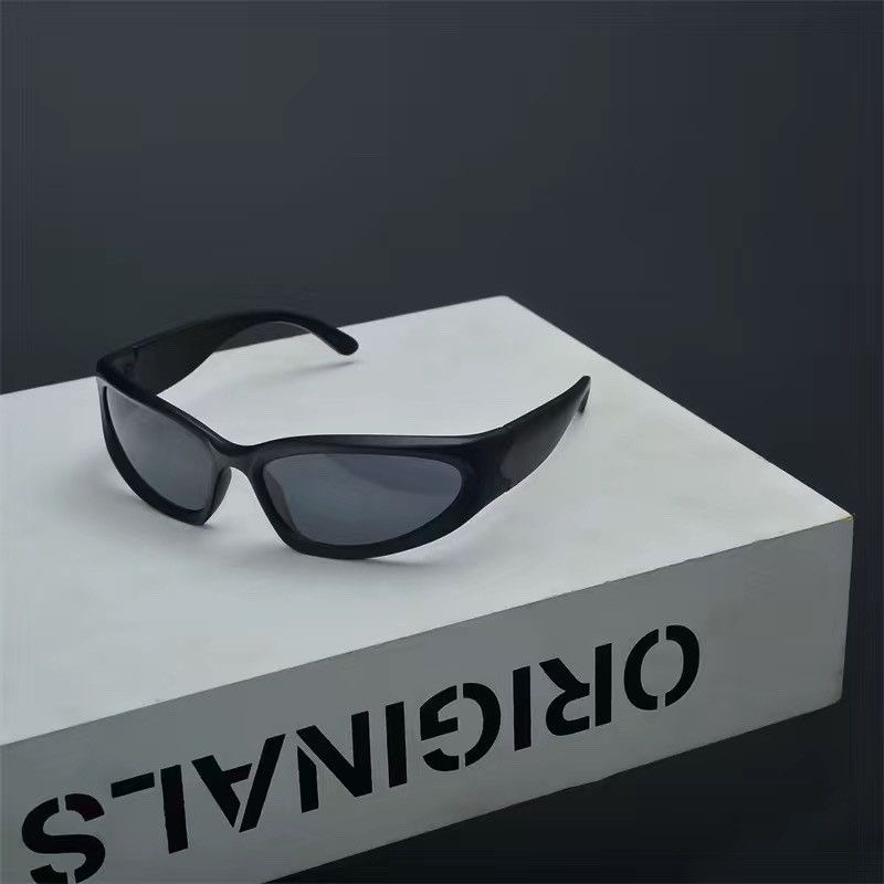 Electric Visual New Trend Street ins style custom avant-garde sunglasses Size ONE SIZE - 2 Thumbnail