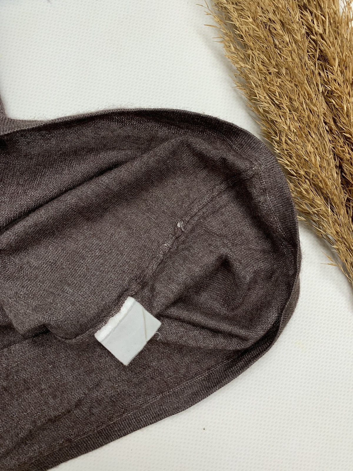Brunello Cucinelli × Vintage Vintage Brunello Cucinelli Cashmere V-neck Jumper Sweater Size S / US 4 / IT 40 - 10 Thumbnail