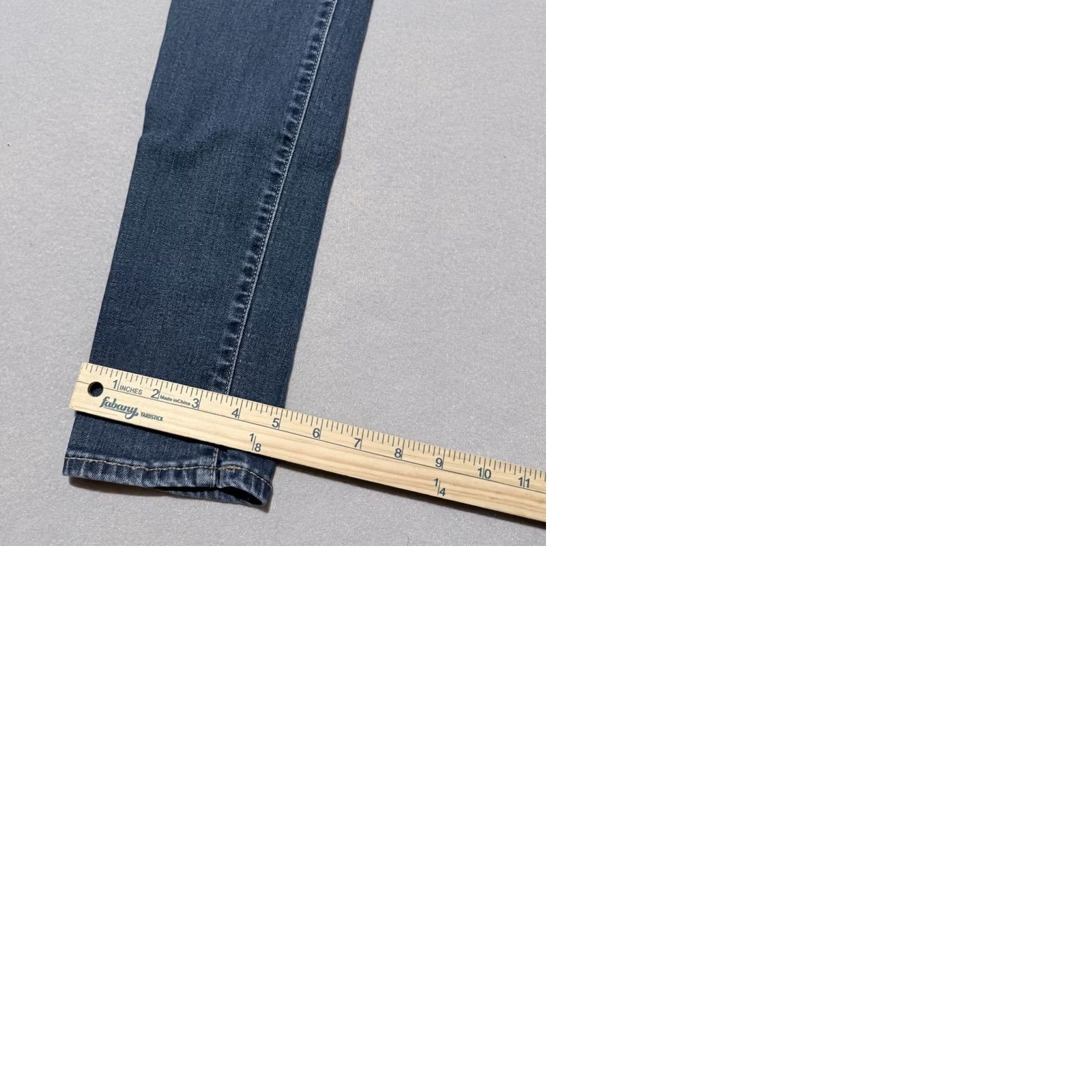 Levi's Levi's 311 Shaping Skinny Jeans Women's Medium Wash Denim Stretch Zip Fly 29 Blue Women Jeans 311 Shaping Skinny Size 29" - 10 Thumbnail
