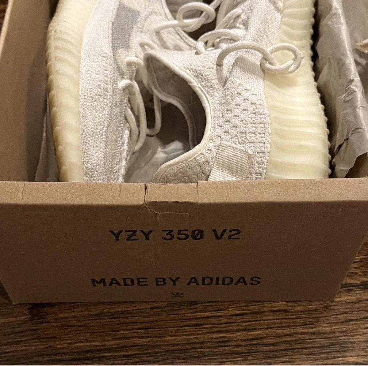 Yeezy Yeezy Boost 350 V2 Size US 7.5 / EU 40-41 - 4 Thumbnail