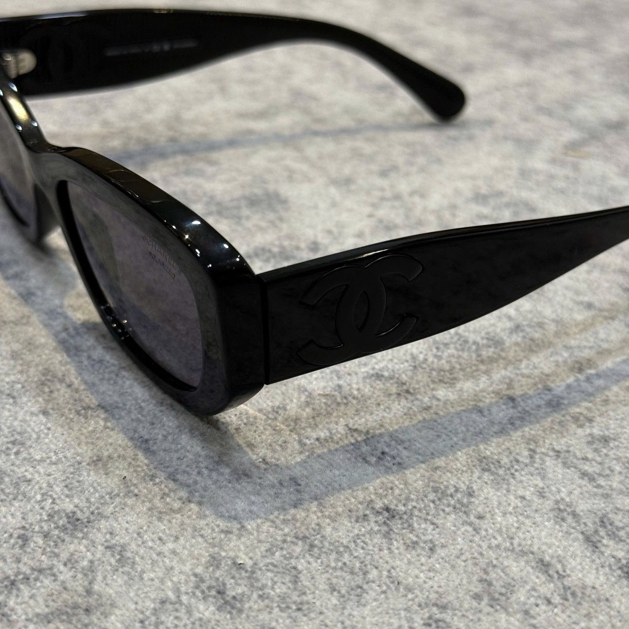 Chanel Chanel 0CH5493 C888T8 Size ONE SIZE - 2 Thumbnail
