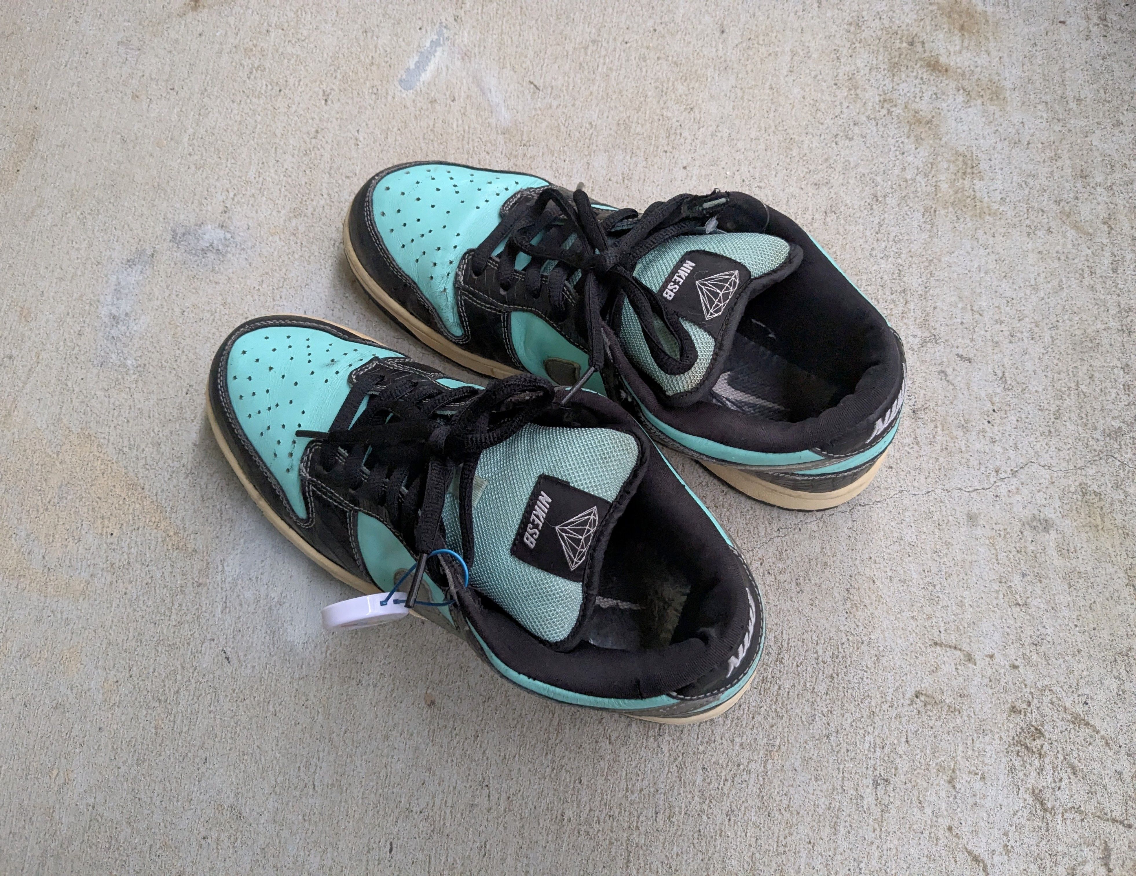 Nike Nike SB Dunk Low Pro x Diamond Supply Co. Tiffany 10 Size US 10 / EU 43 - 14 Thumbnail
