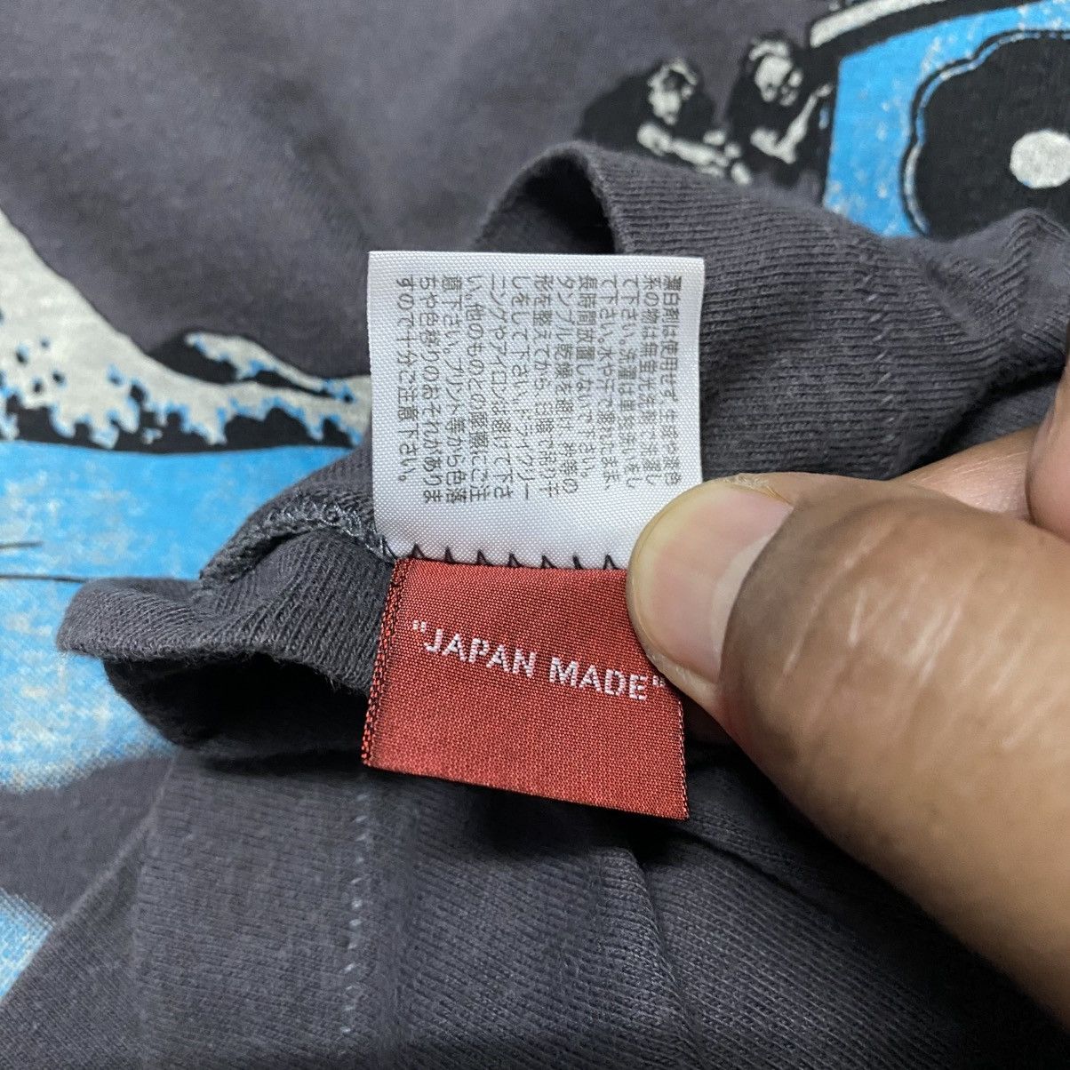 Japanese Brand Rare‼️🔥KUME Hokusai Toto Asakusa Honganji T-Shirt Size US M / EU 48-50 / 2 - 10 Thumbnail
