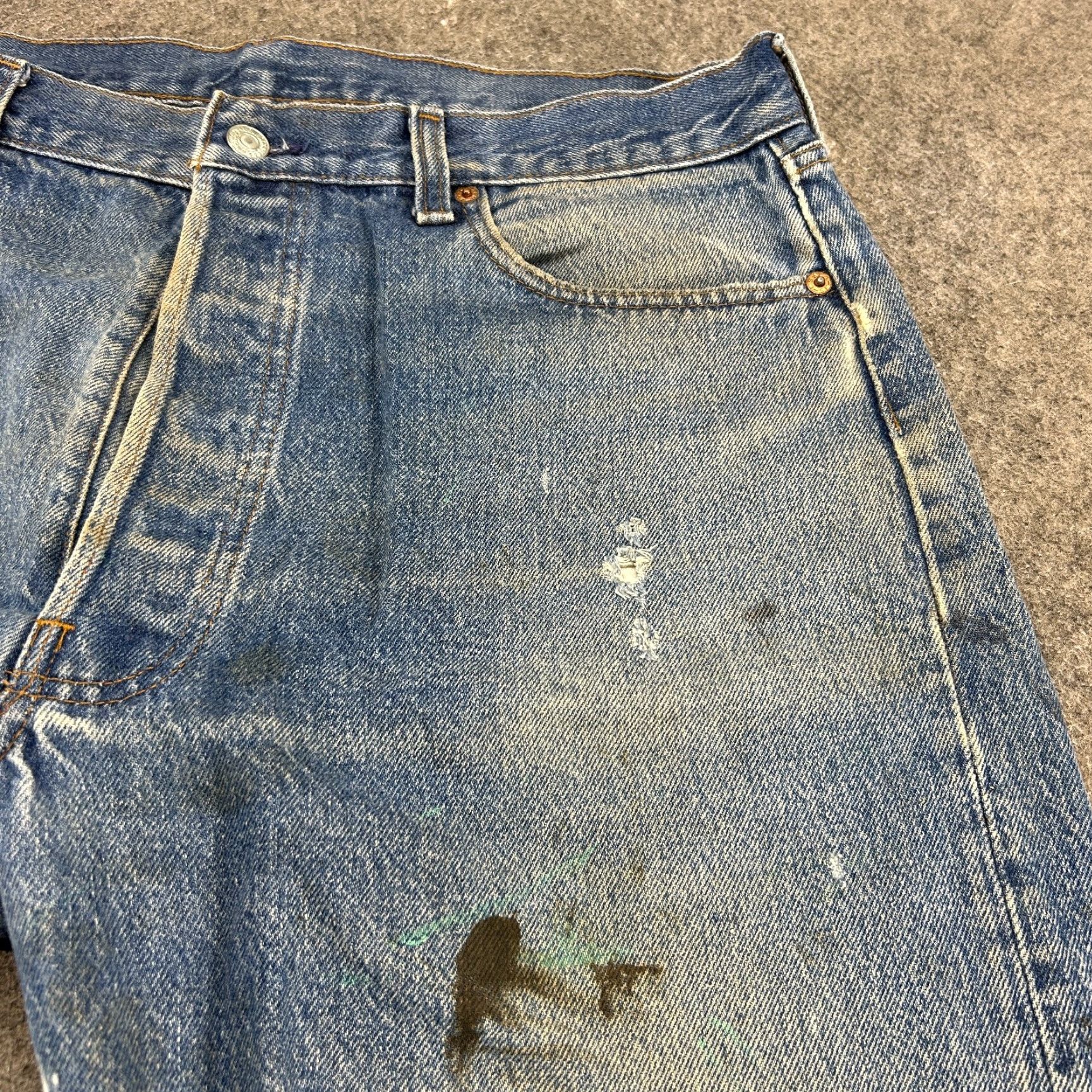 Levi's VINTAGE Levi's 501 Jeans Mens 38 Regular Straight Blue 90s Distressed 32 Inseam USA 80s Size US 38 / EU 54 - 4 Thumbnail