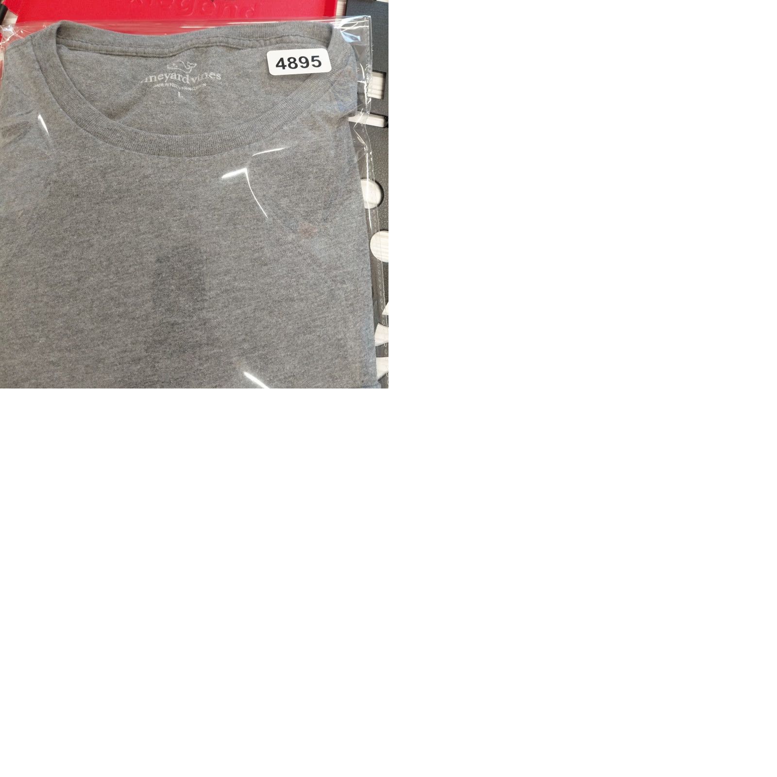 Vineyard Vines Vineyard Vines T-Shirt Adult Large Heather Gray Long Sleeve Pocket Whale... Shirt Mens Regular Gray Vintage No Size US L / EU 52-54 / 3 - 10 Thumbnail