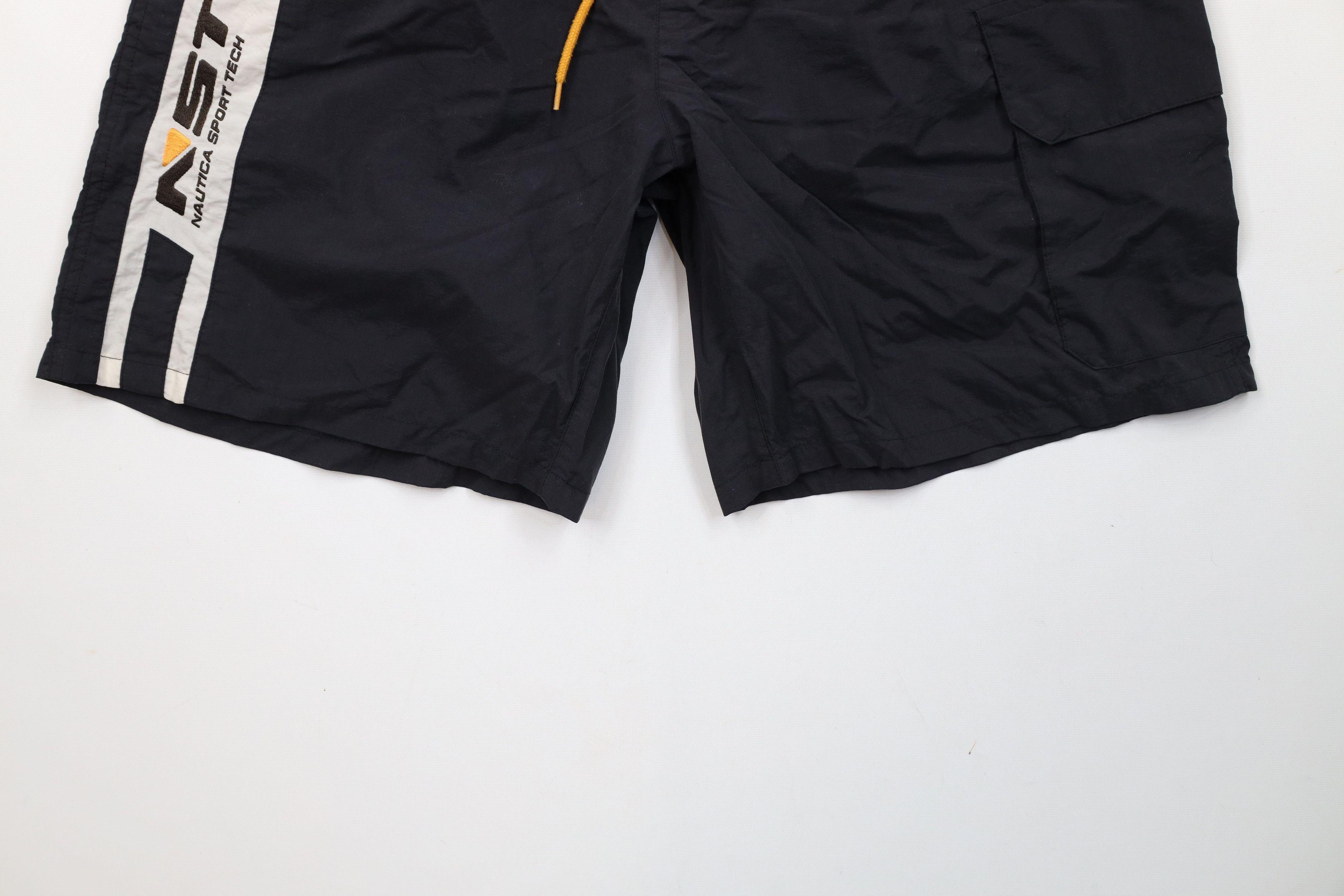 Nautica × Vintage Vintage 90s Nautica Sport Tech Spell Above Knee Shorts Black Size US 32 / EU 48 - 4 Thumbnail