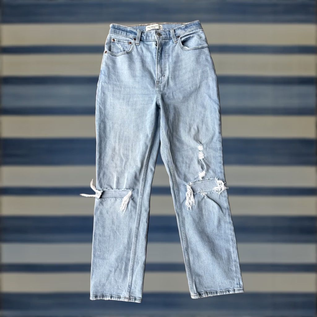 Abercrombie & Fitch Abercrombie & Fitch Jeans Womens 26 Curve Love High Rise Ankle Straight Denim Blue 25 In Inseam Distressed Pockets Size 26" / US 2 / IT 38 - 1 Thumbnail