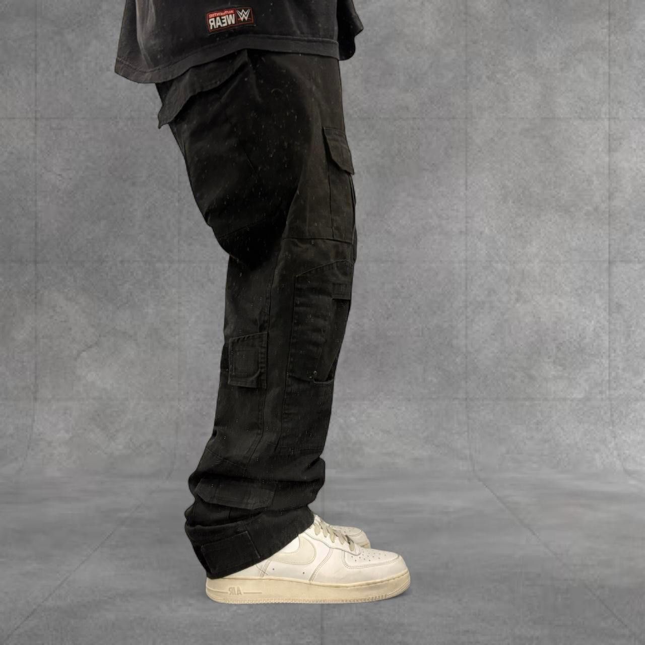 Vintage Crazy Vintage Y2K 2000s Baggy Black Streetwear Style Skater Cargo Tactical Pants! Size US 36 / EU 52 - 2 Thumbnail