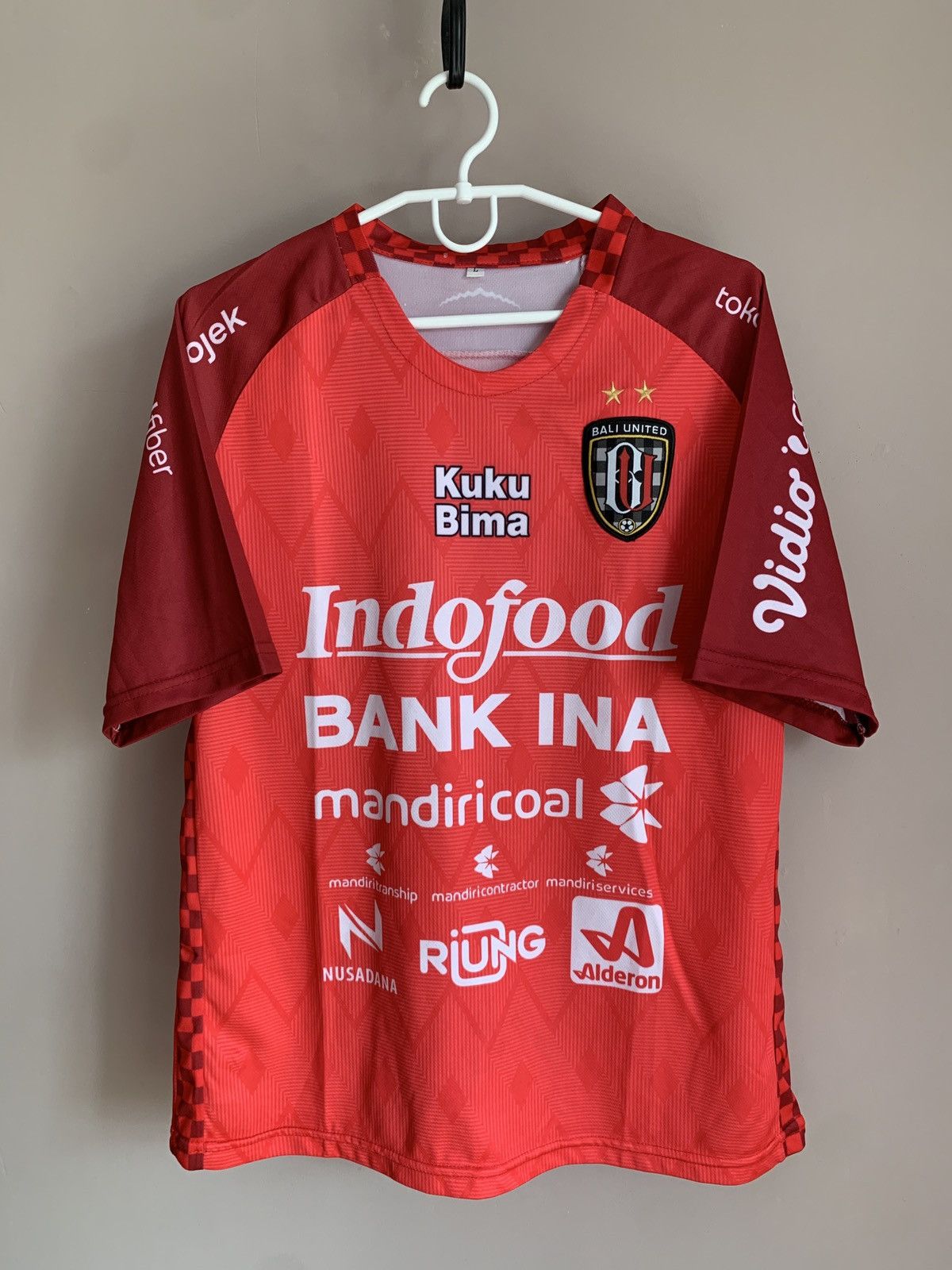 Other Bali United Home Football Shirt Soccer Jersey Size L Size US L / EU 52-54 / 3 - 1 Thumbnail