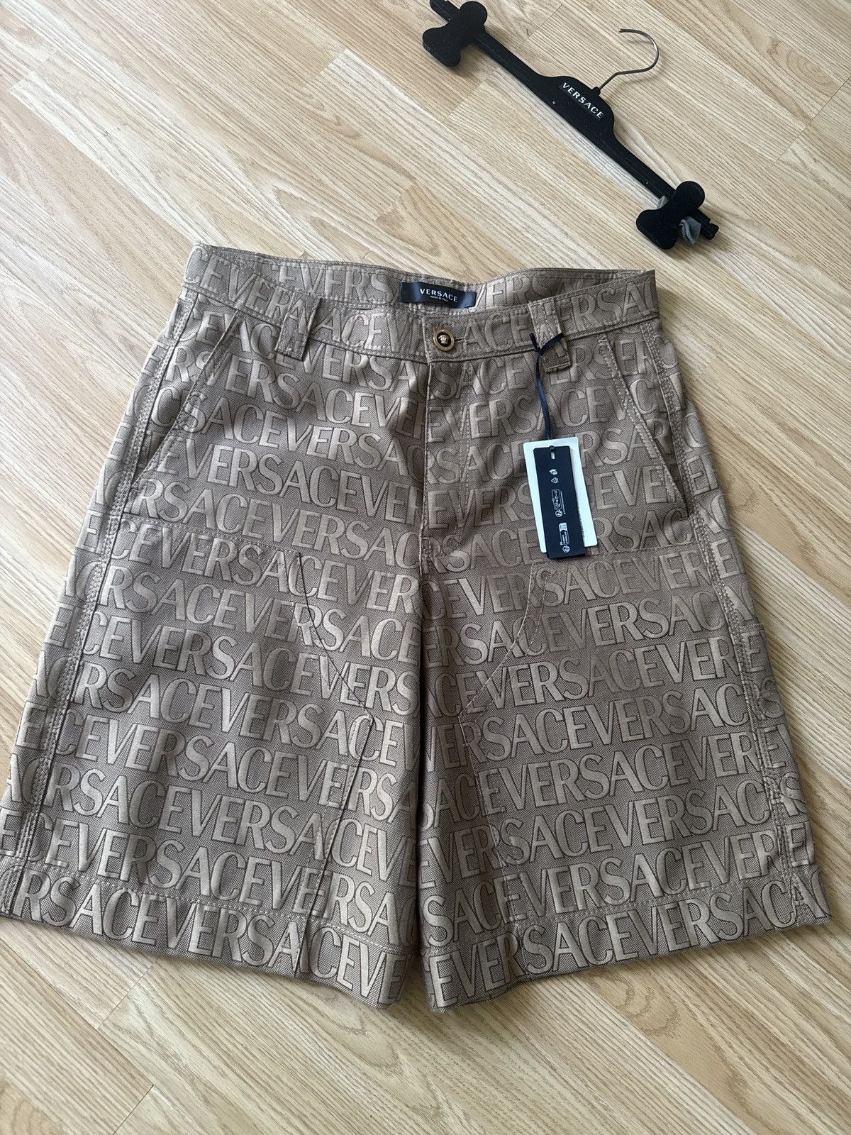 Versace Versace Allover-Jacquard high- Waist Bermuda Shorts Size US 34 / EU 50 - 1 Thumbnail