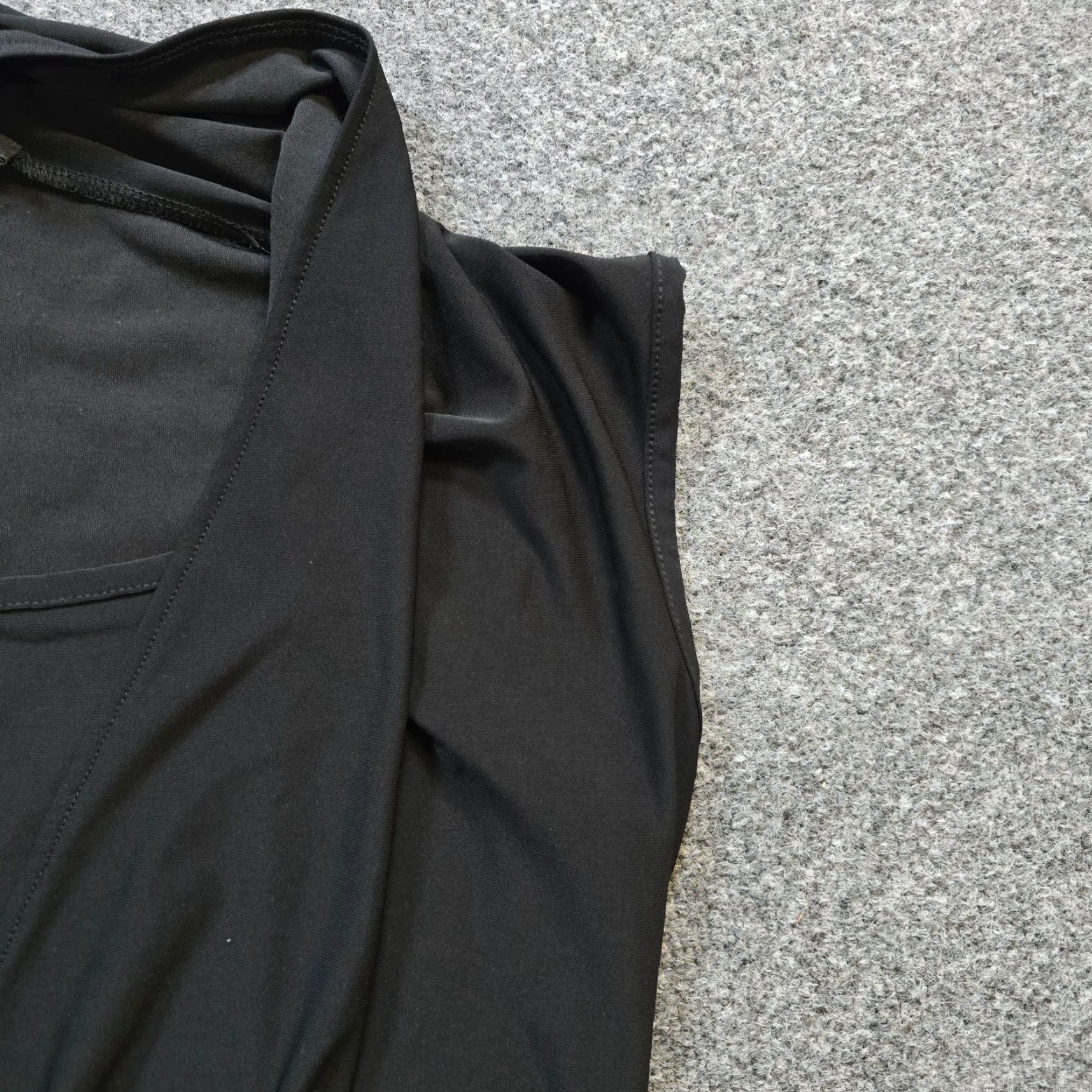 Vintage For Cynthia Top womens Size Medium Black Stretchy Cowl Neck Short Sleeve Blouse Size M / US 6-8 / IT 42-44 - 4 Thumbnail