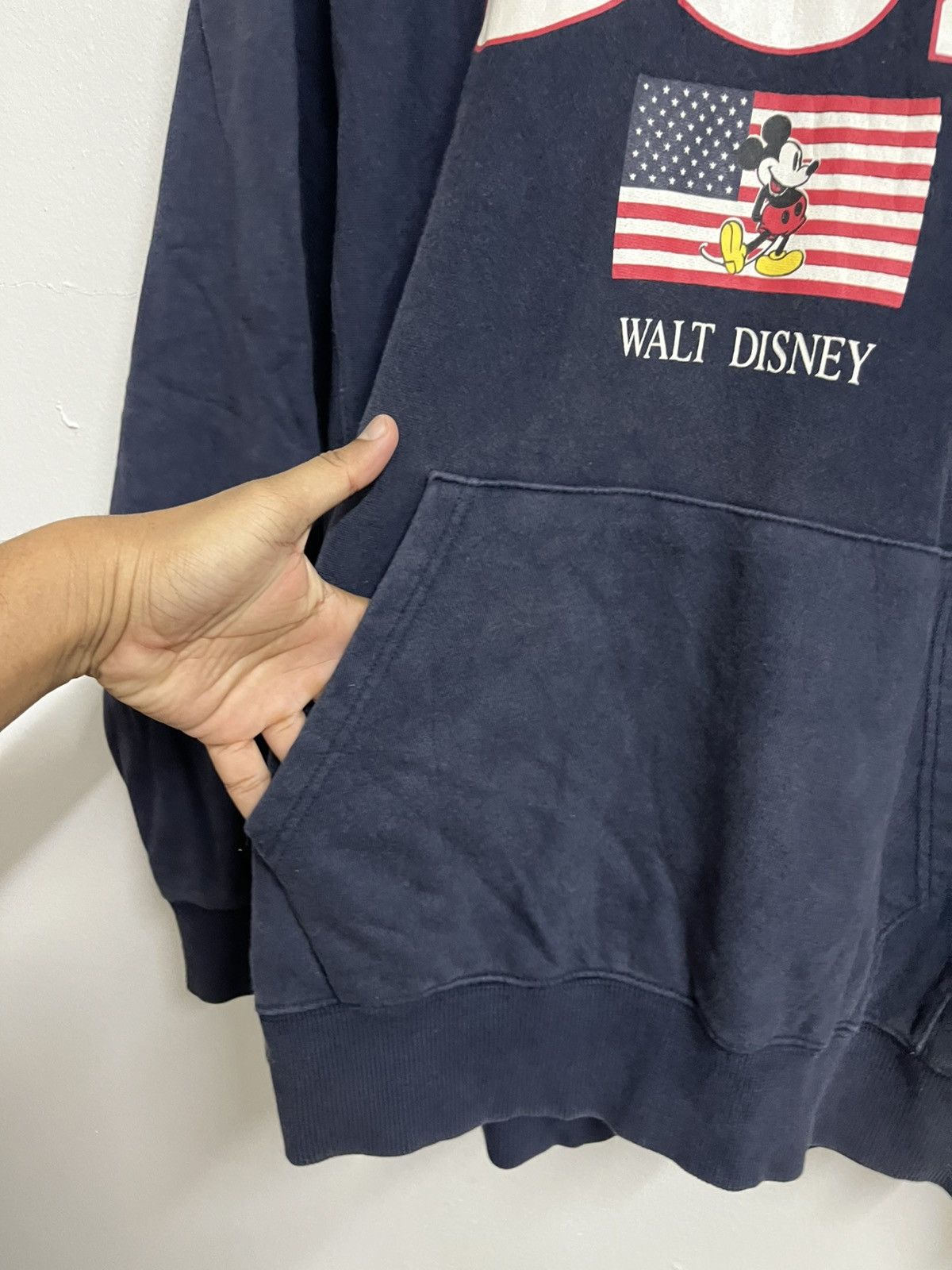 Mickey Mouse 💥Vintage Sunfaded Blue Black Walt Disney Mickey USA BIG LOGO Size US L / EU 52-54 / 3 - 9 Thumbnail