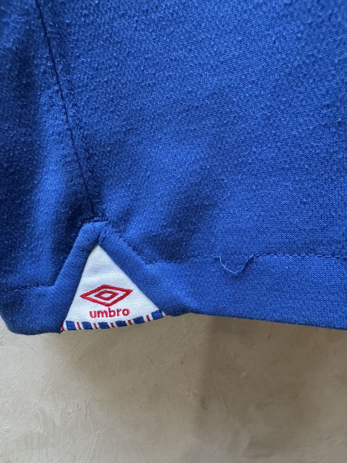 Umbro × Vintage Rangers Home Football Shirt 2010/2011 Soccer Jersey Size US L / EU 52-54 / 3 - 9 Thumbnail