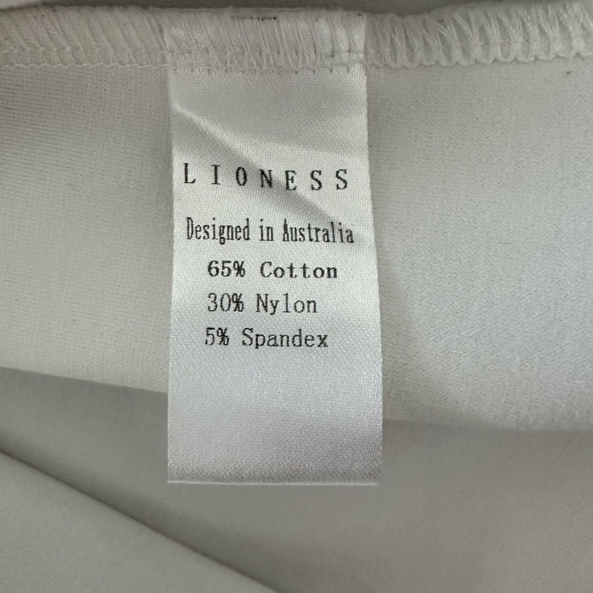 Lioness Revolve Lioness Pleated White Mini Skirt XS Size 25" / US 0 / IT 36 - 6 Thumbnail