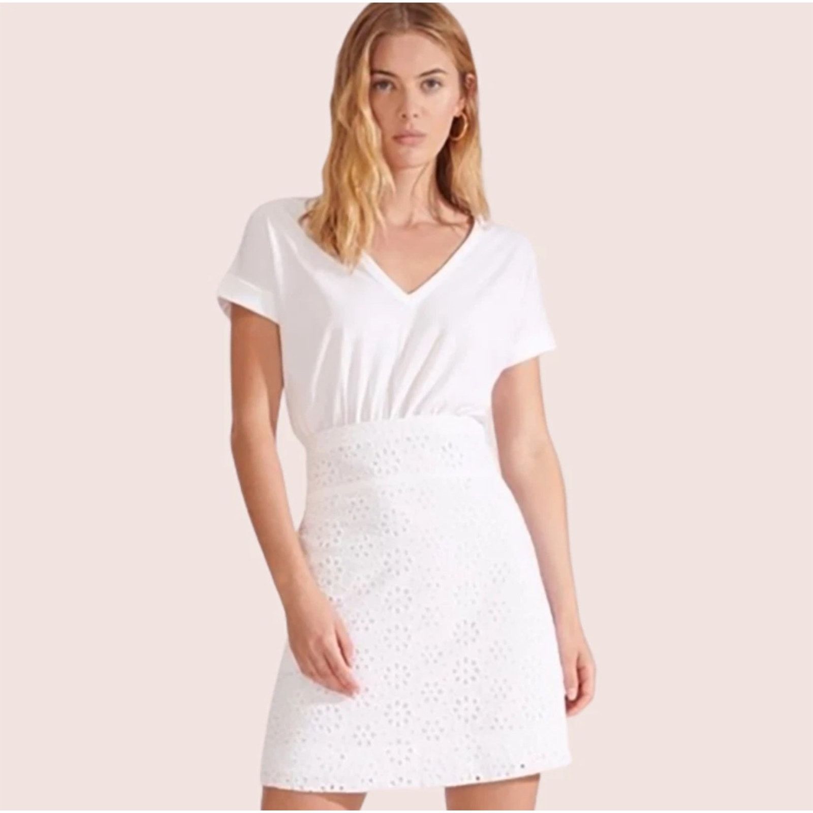 Veronica Beard Veronica Beard Dress Large White Eyelet V-Neck Pima Cotton Size L / US 10 / IT 46 - 1 Thumbnail