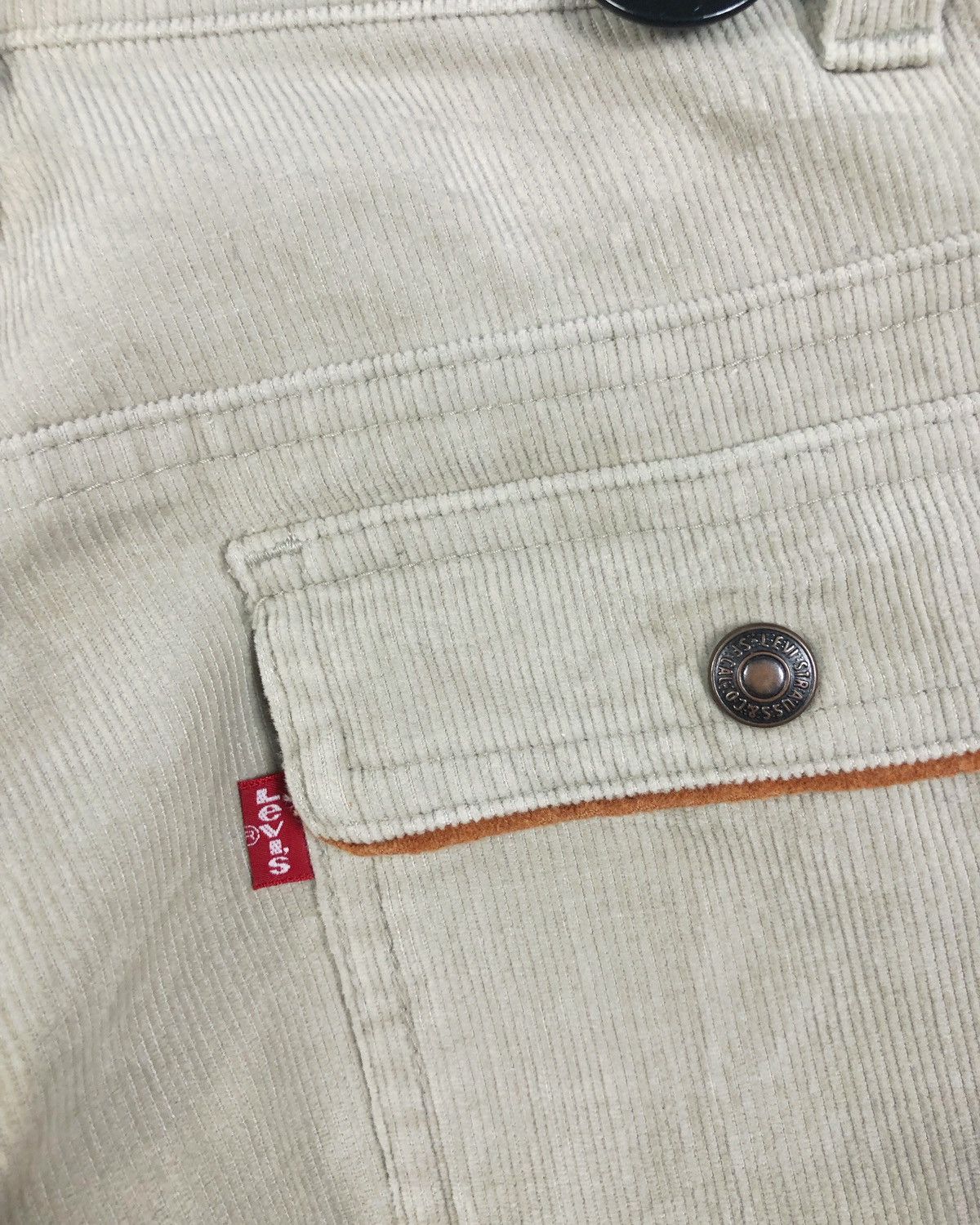 Levi's Rare Vintage Levi's Red Tab Corduroy Bush Pants Size US 28 / EU 44 - 10 Thumbnail