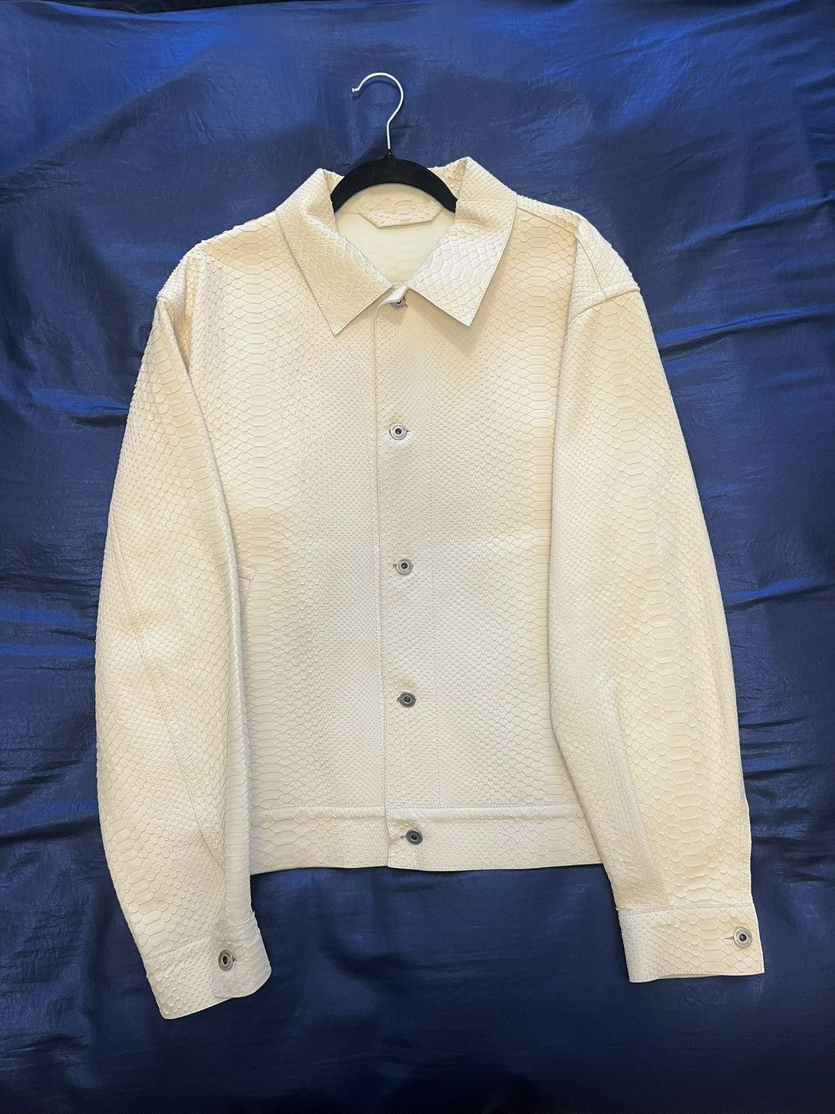 Roberto Cavalli Roberto Cavalli Burmese Python Snakeskin Jacket – Ivory – 52 Size US L / EU 52-54 / 3 - 1 Thumbnail