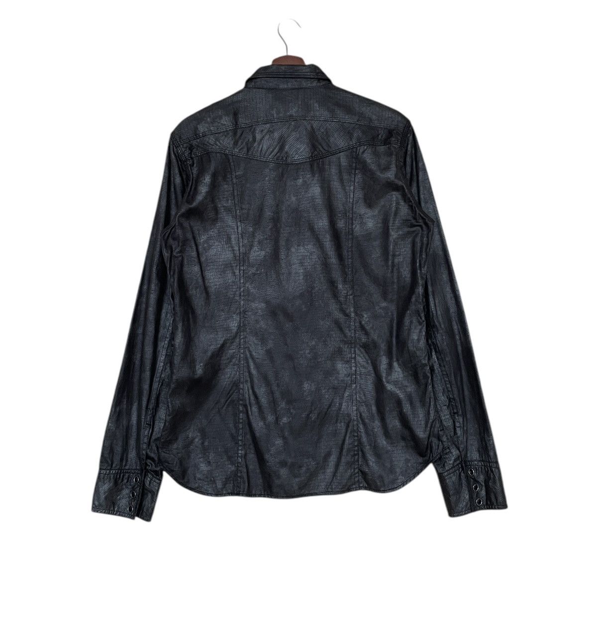 Nicole Club Vintage Japanese Brand Nicole Club Snake Skin Shirt 2000s Size US M / EU 48-50 / 2 - 2 Thumbnail