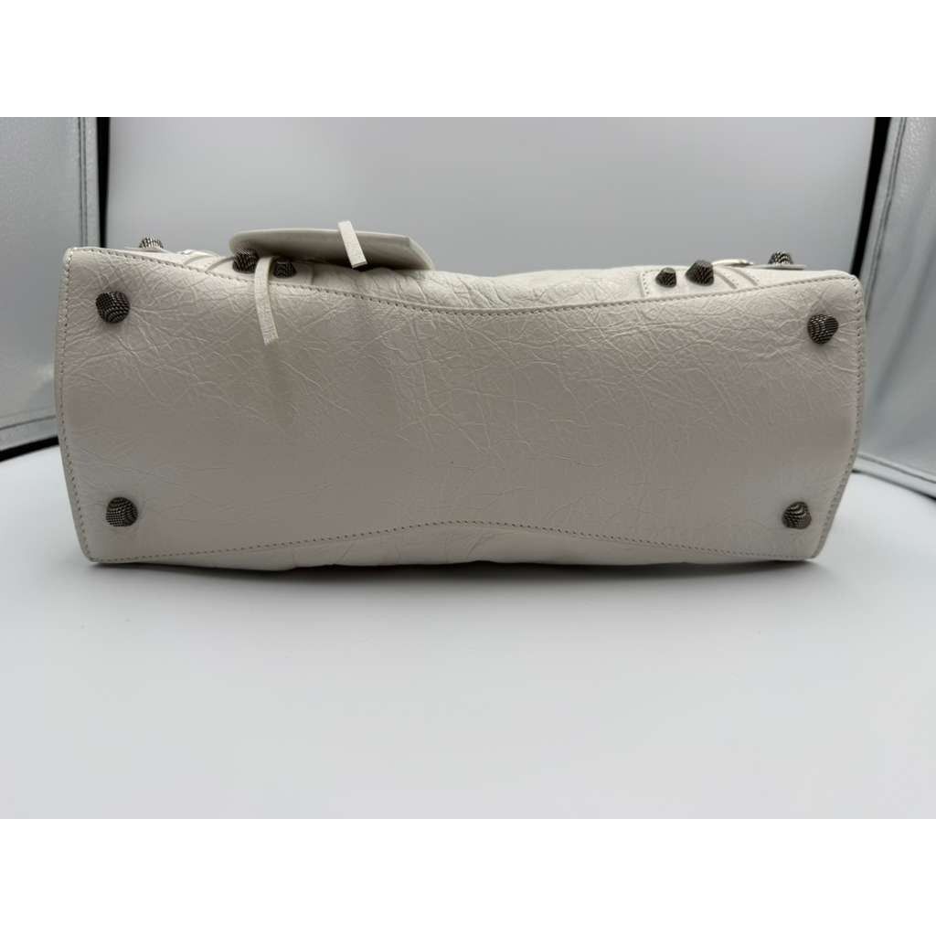 Balenciaga CC31 Size: OS / City Shoulder Bag in White Size ONE SIZE - 5 Thumbnail