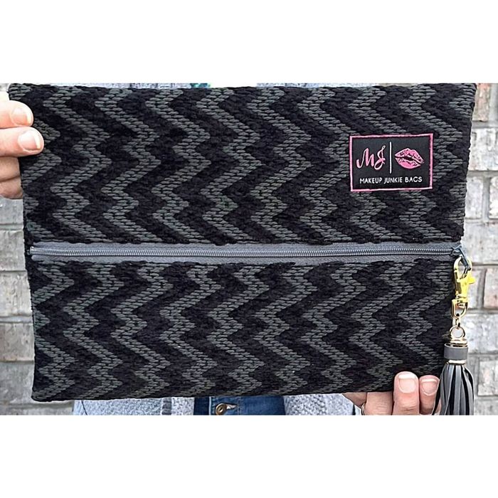 Denim Junkie MAKEUP JUNKIE Smokey Bag In Black Grailed