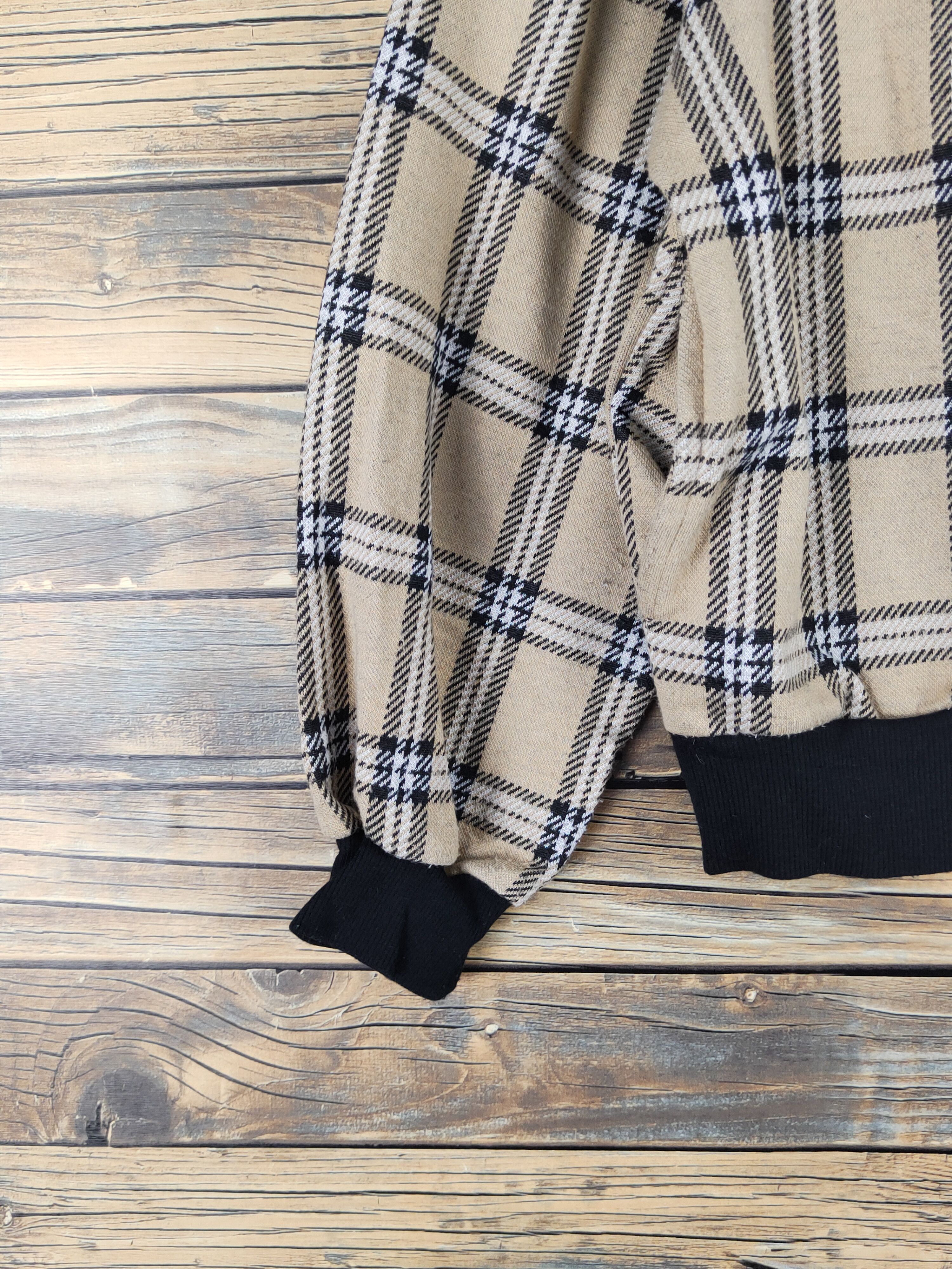 Homespun Knitwear × Japanese Brand × Vintage Bliatorm Light Brown checkered Sweaters # W1337 Size US S / EU 44-46 / 1 - 4 Thumbnail