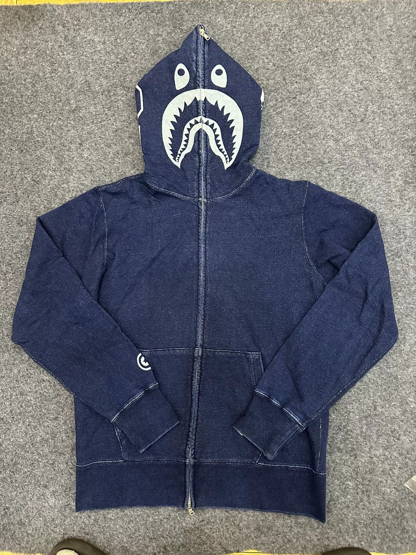 Bape Bape Multi Shark Sweatshirt Pullover Size US L / EU 52-54 / 3 - 1 Thumbnail
