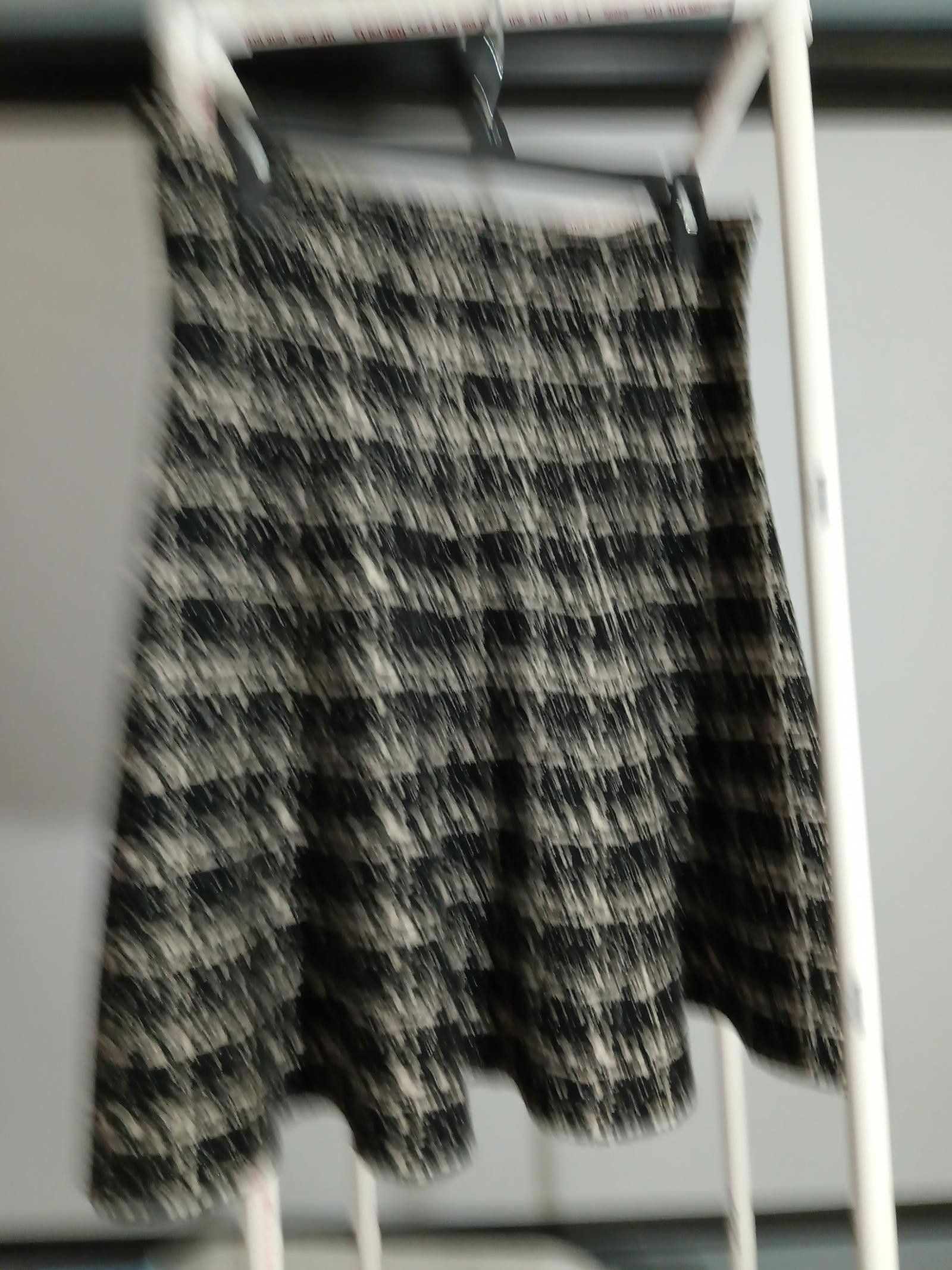 Designer Max Studio Women's Black and White A-Line Skirt Size 36" / US 14 / IT 50 - 2 Thumbnail