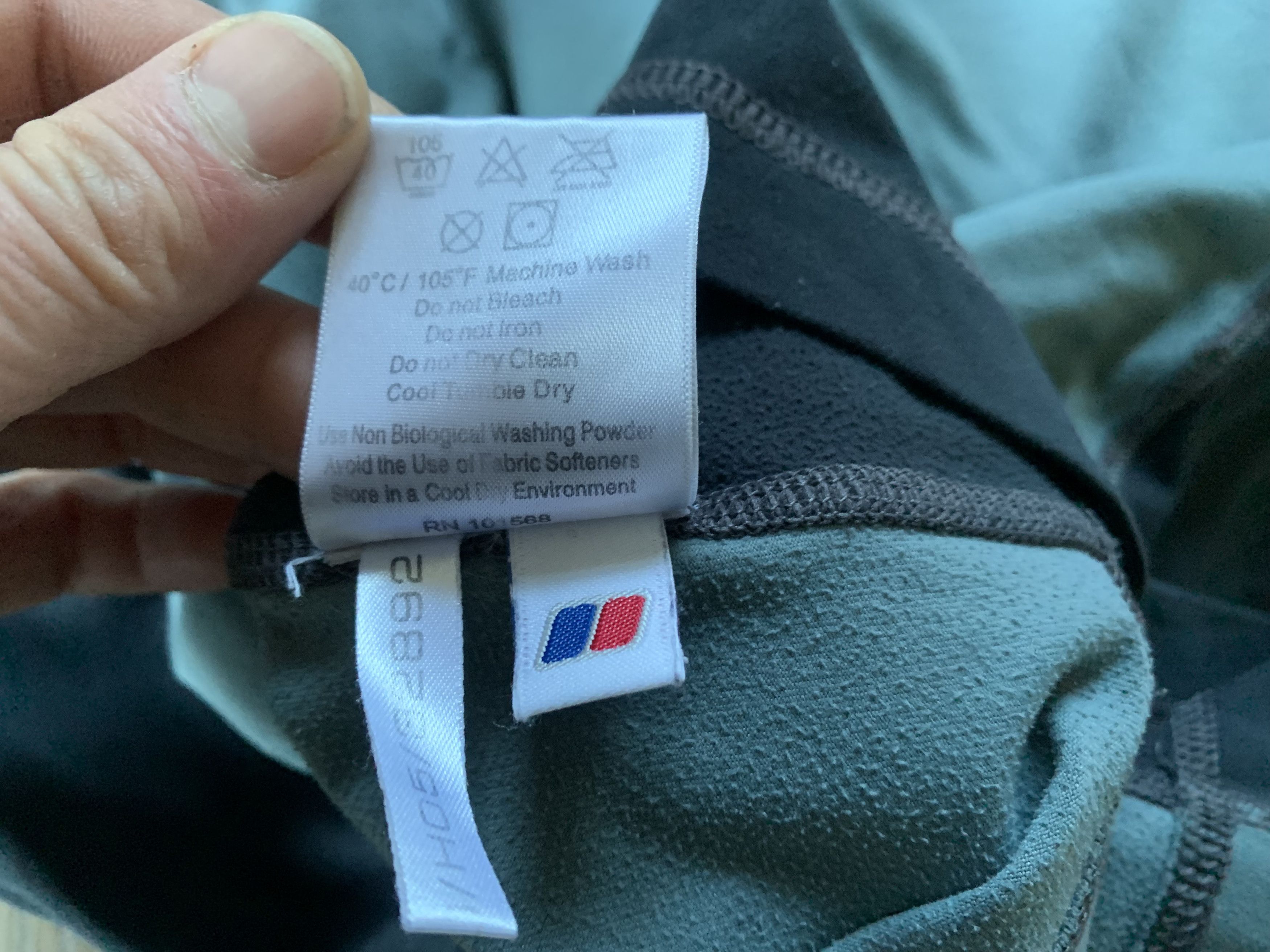 Berghaus Berghaus Extreme Quarter Zip Vintage Fleece Sweatshirt Size US M / EU 48-50 / 2 - 9 Thumbnail